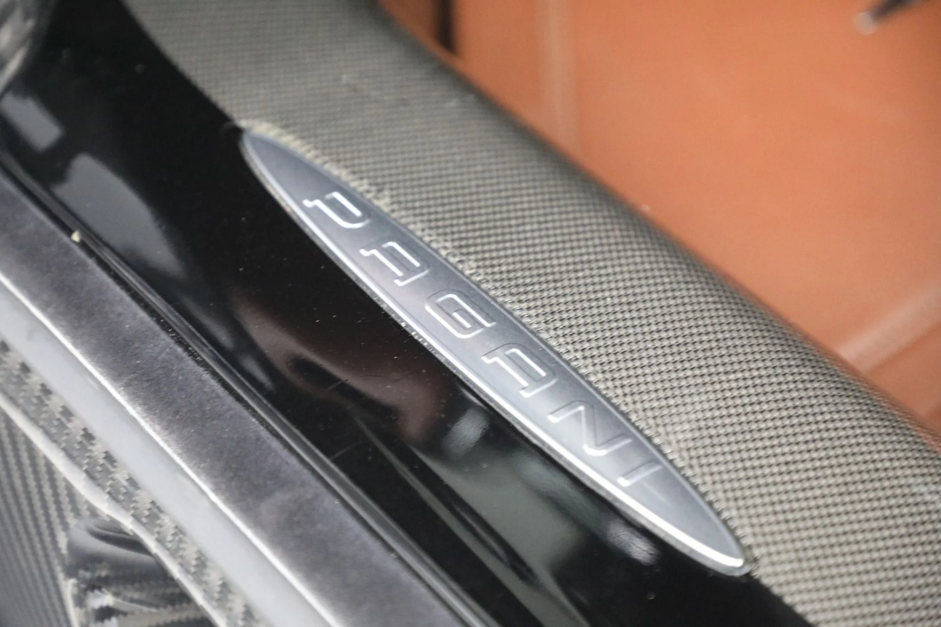 mph027_567844593_Used_2014_Pagani_Huayra_Tempesta_a2234a0953