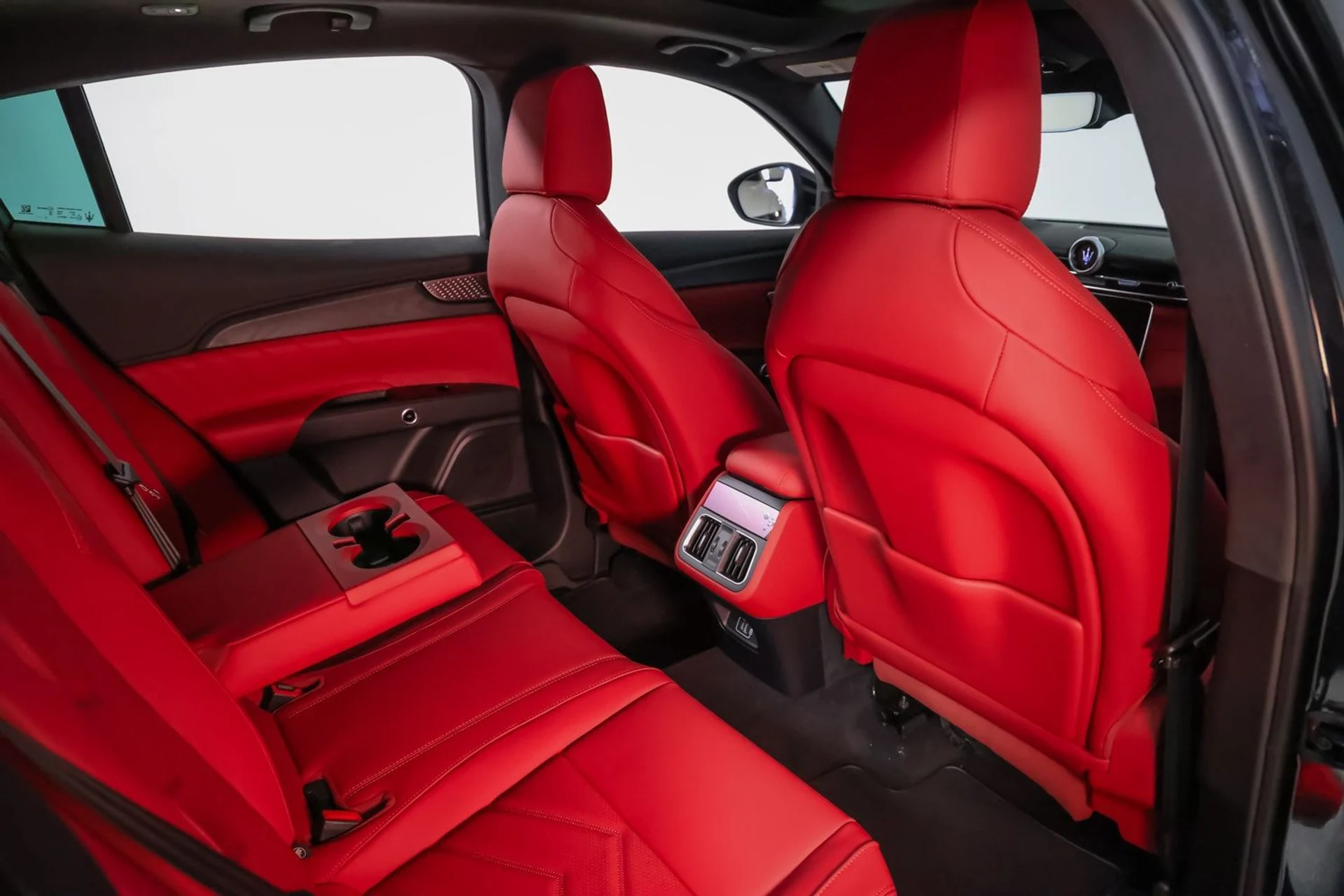 mph027_58791433_992d9341dbc345bfacf016774114f4a9_bf1bfc0fde