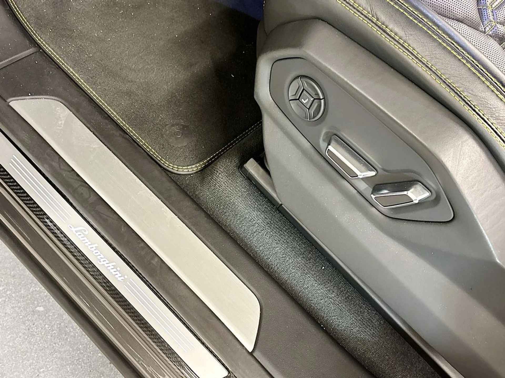 mph027_601123081_632438b9c3d3f162bb034ffdea3a0d88_e7550bd560