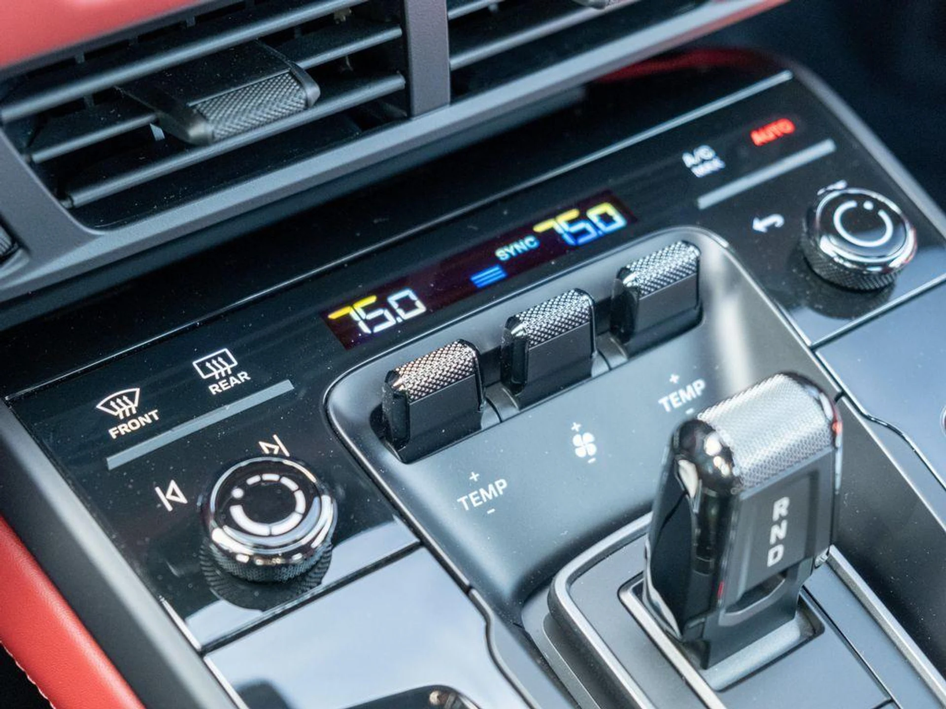 mph027_604291631_eqj_x1p_SD_0_Tw2i_W3_H_b_Ss90k0_Eg_1900b0d168