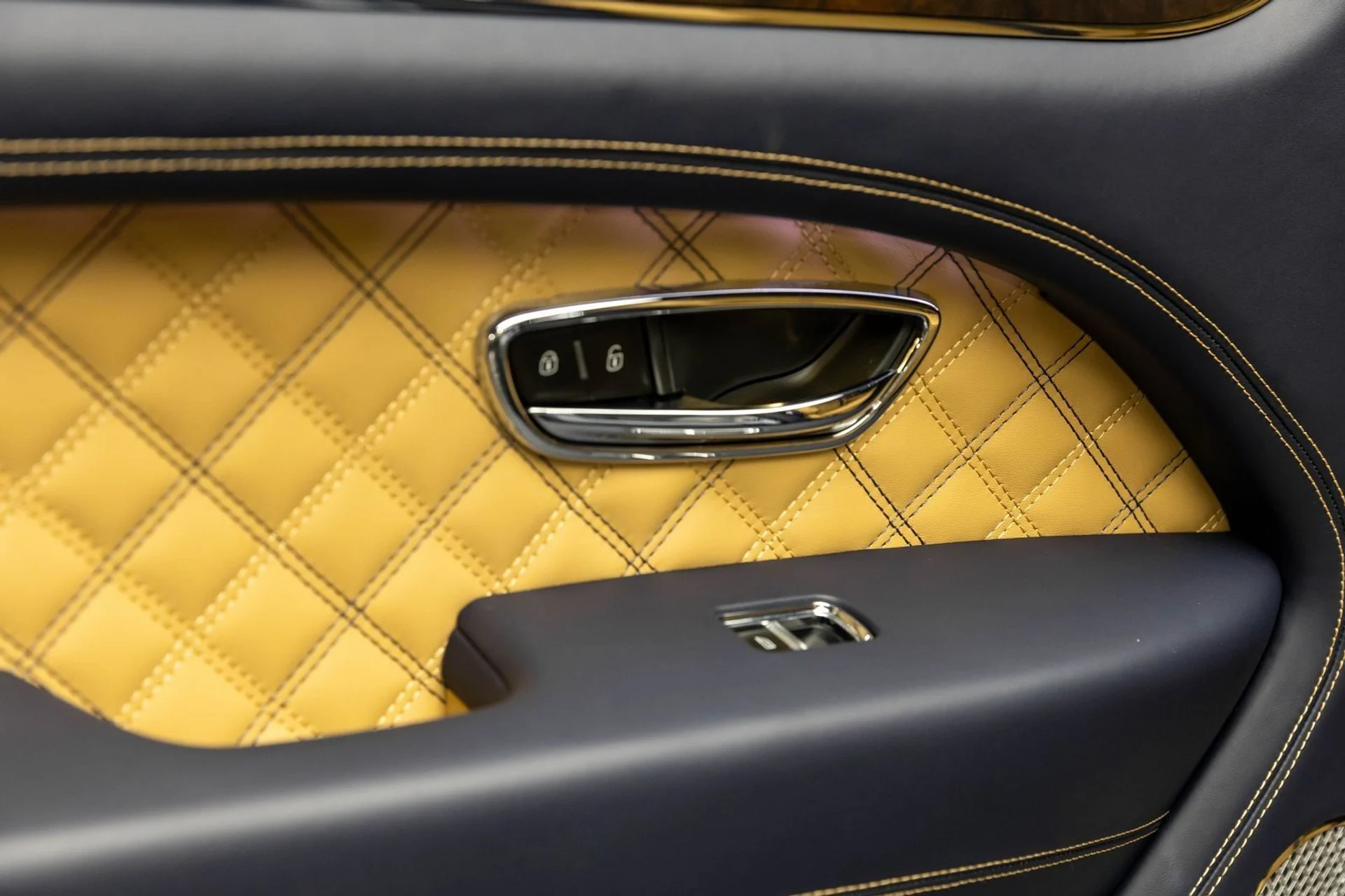 mph027_607185925_28_faf2195979