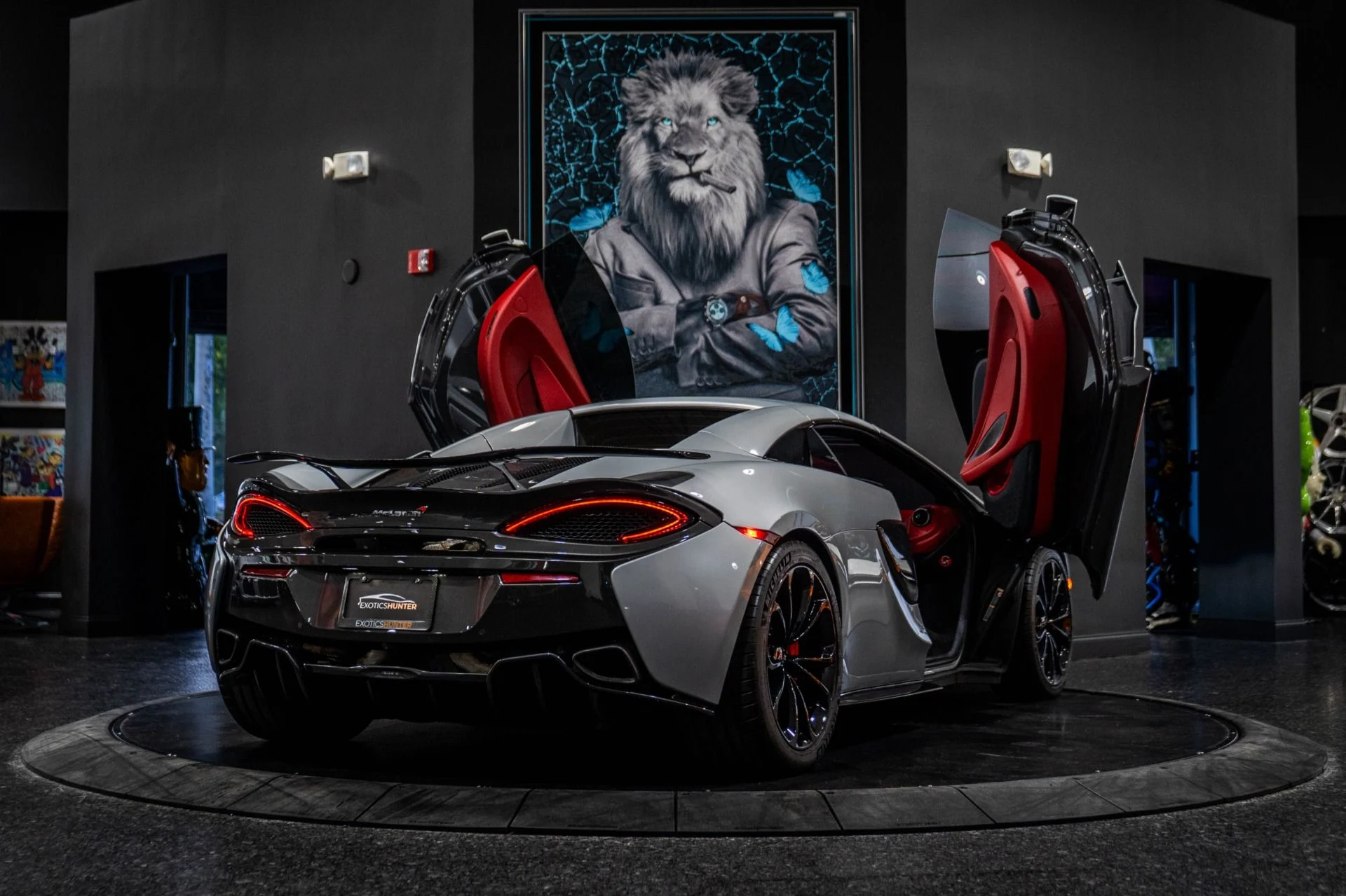 mph027_612457332_Used_2018_Mc_Laren_570_S_Spider_Loaded_Spec_Larini_exhaust_1765511070_77a85c58ee