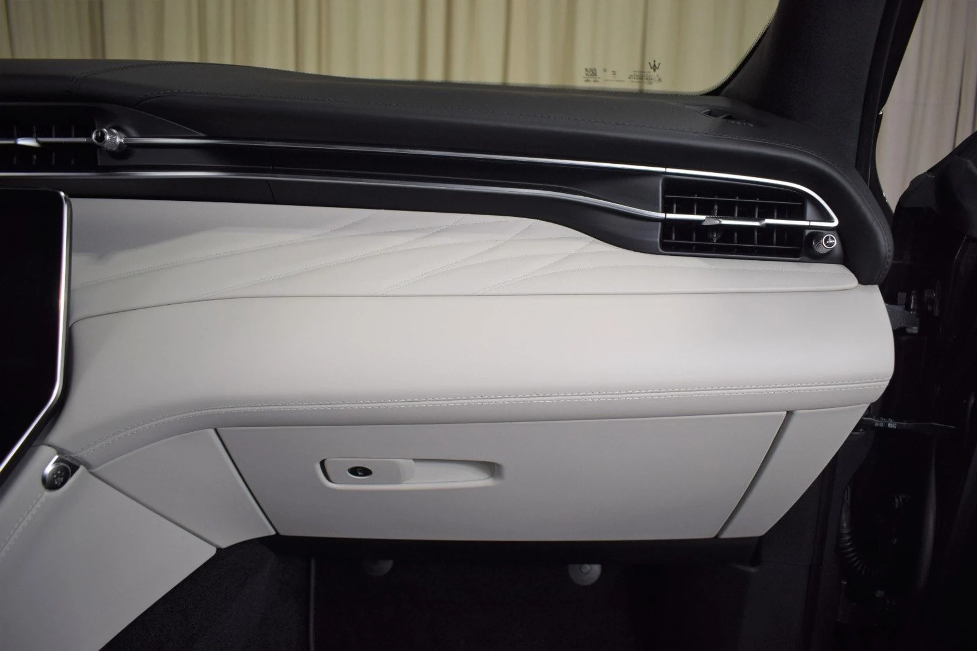 mph027_614679073_87a97d26db514d9c5ebdfda81c1492b9x_07776a377b