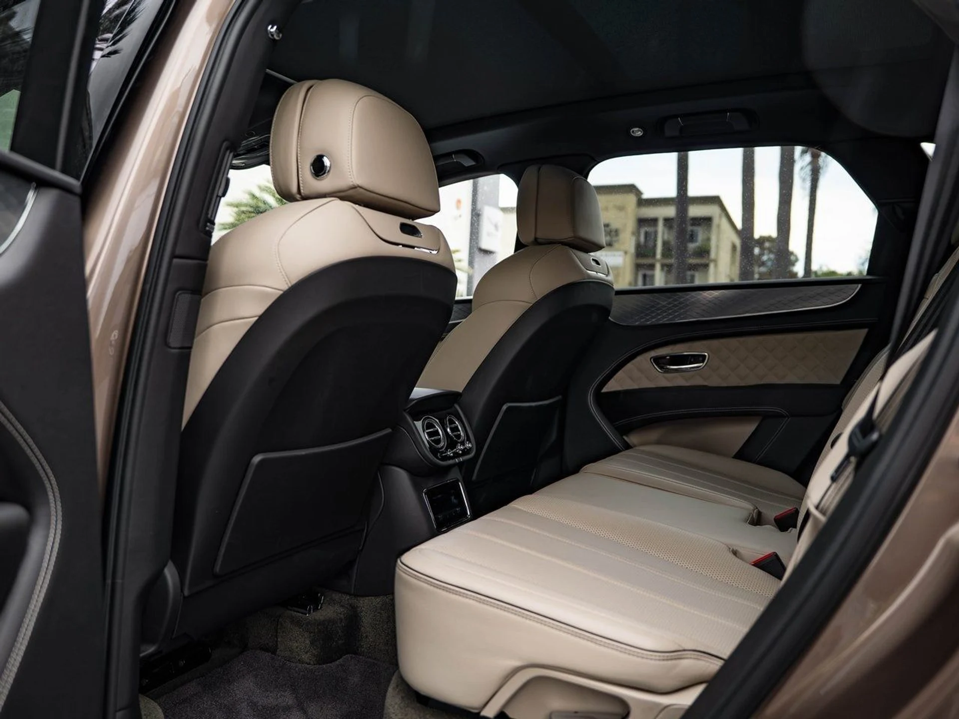 mph027_619985340_59efe33603451687af1545bd45231c97x_402cf973bb