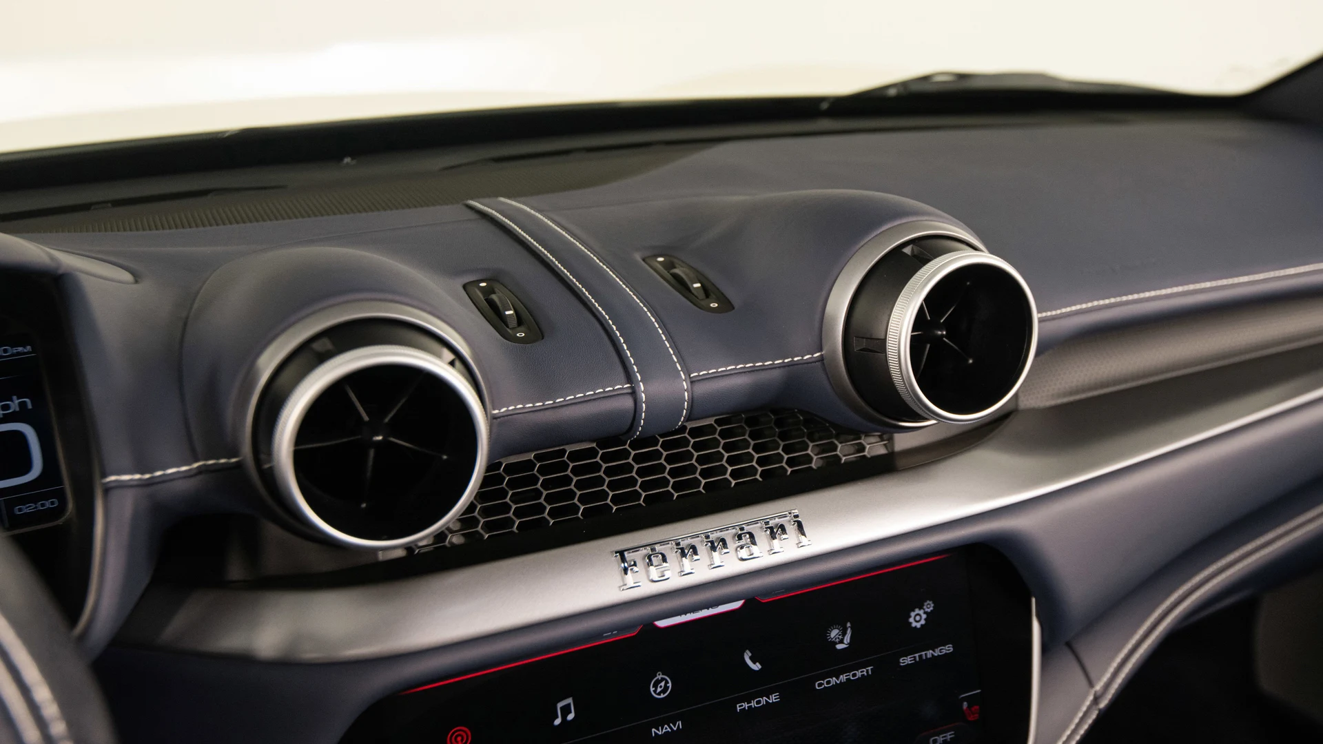 mph027_626392225_a21e26f0b2764f249c900d071b82c929_747f668227