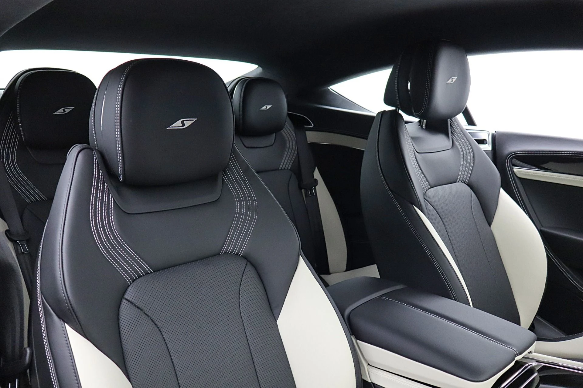 mph027_63188119_New_2026_Bentley_Continental_GT_S_4cc8c133c8