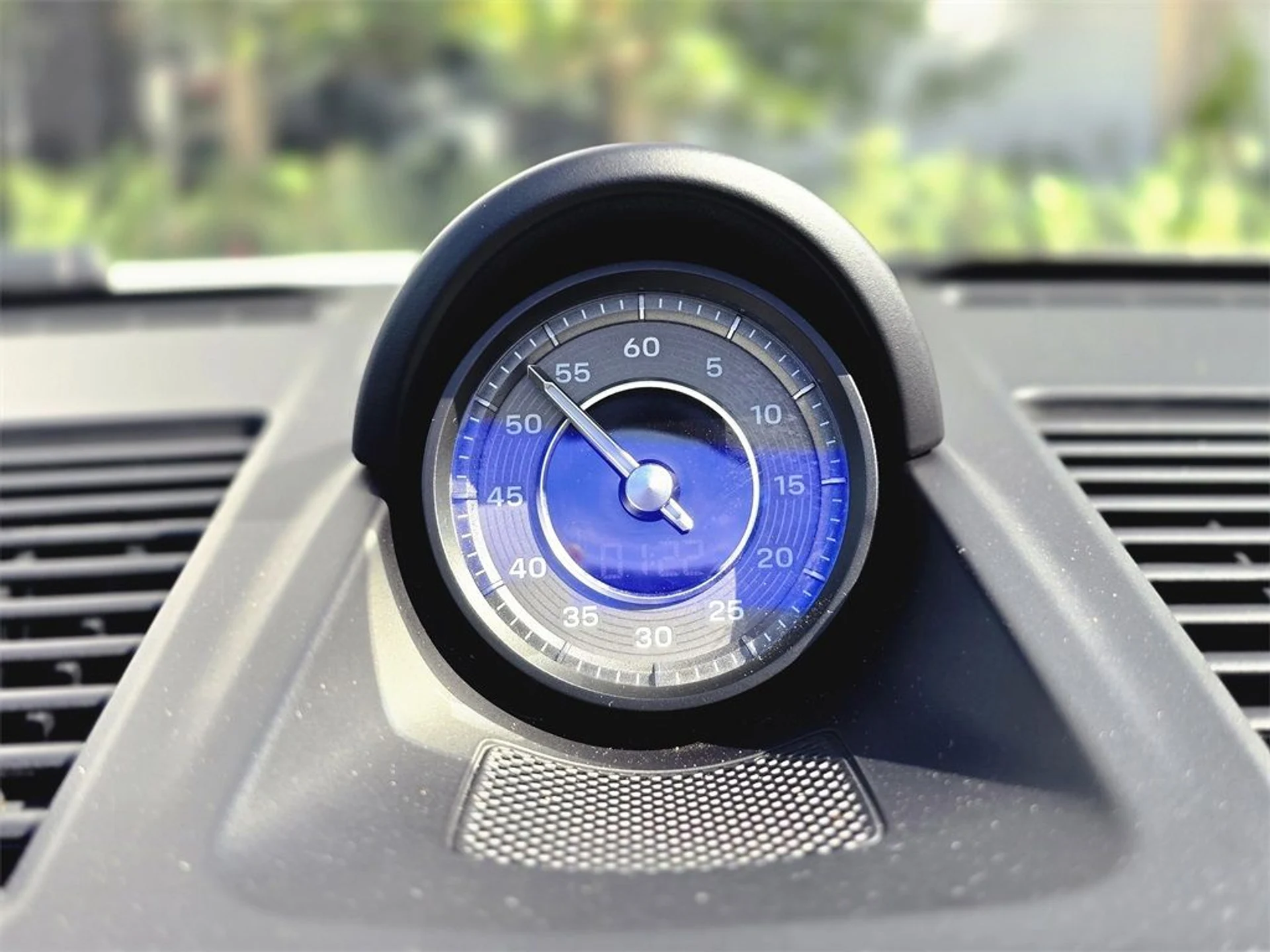 mph027_63778301_f25f47628ad0d539a2720035006bfd13_f0f5810e2d