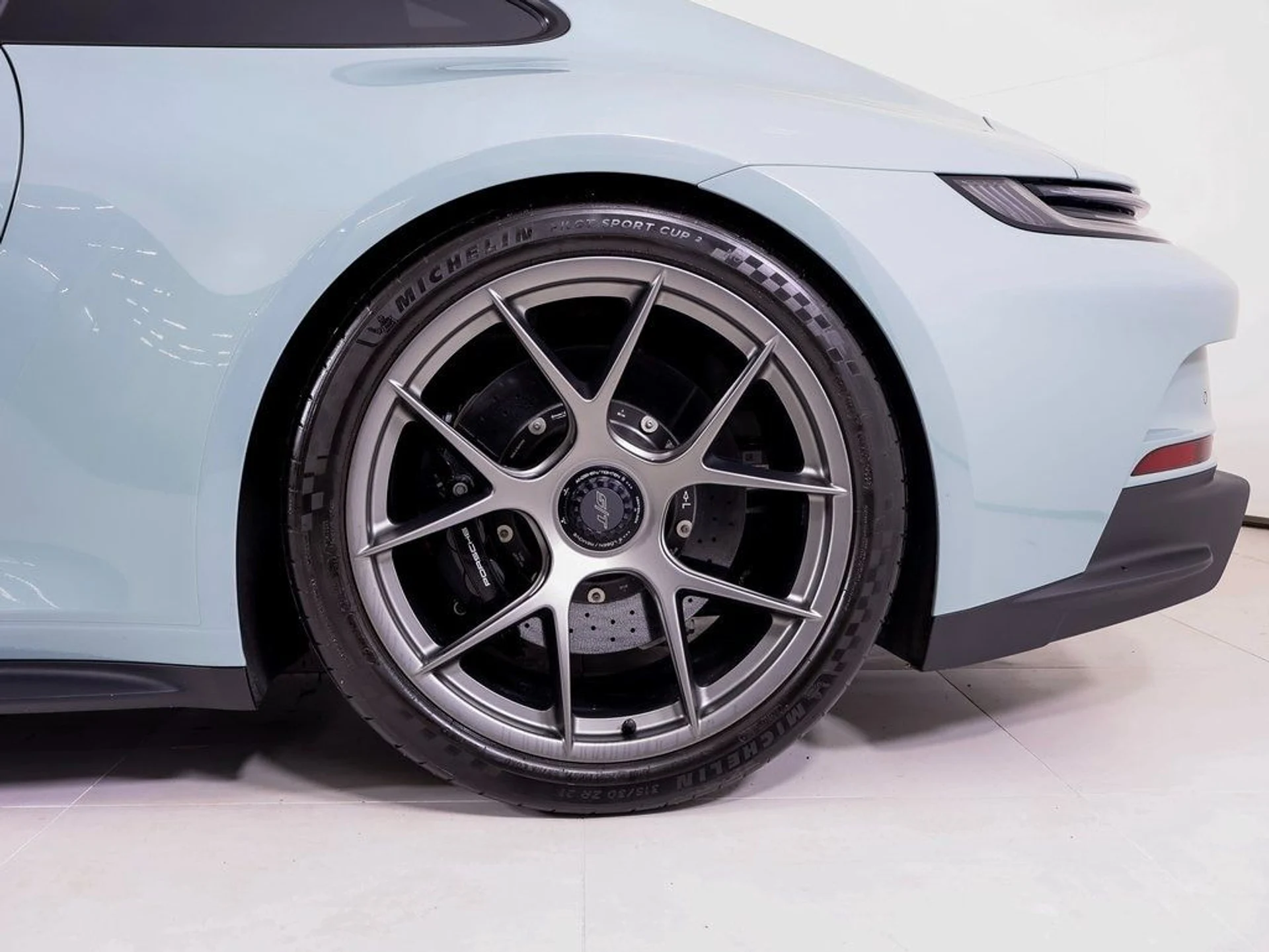 mph027_638620407_d4c1395cbe5781e36eaf8e5ba91106e9x_e32a96c862