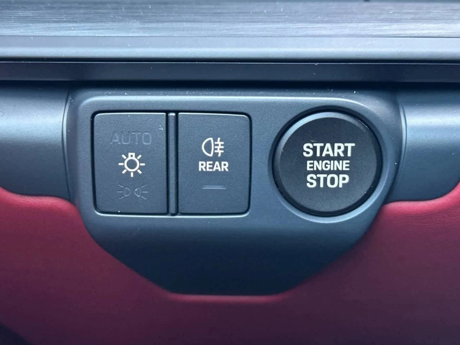 mph027_640788385_28_151b2cfe1c