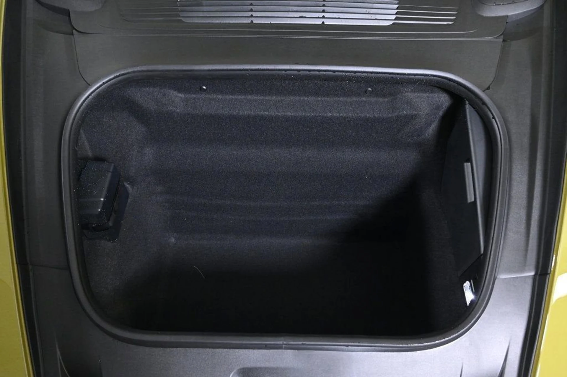 mph027_643153169_5512444014e34719a397cddaffc84089_51f3f2afb9