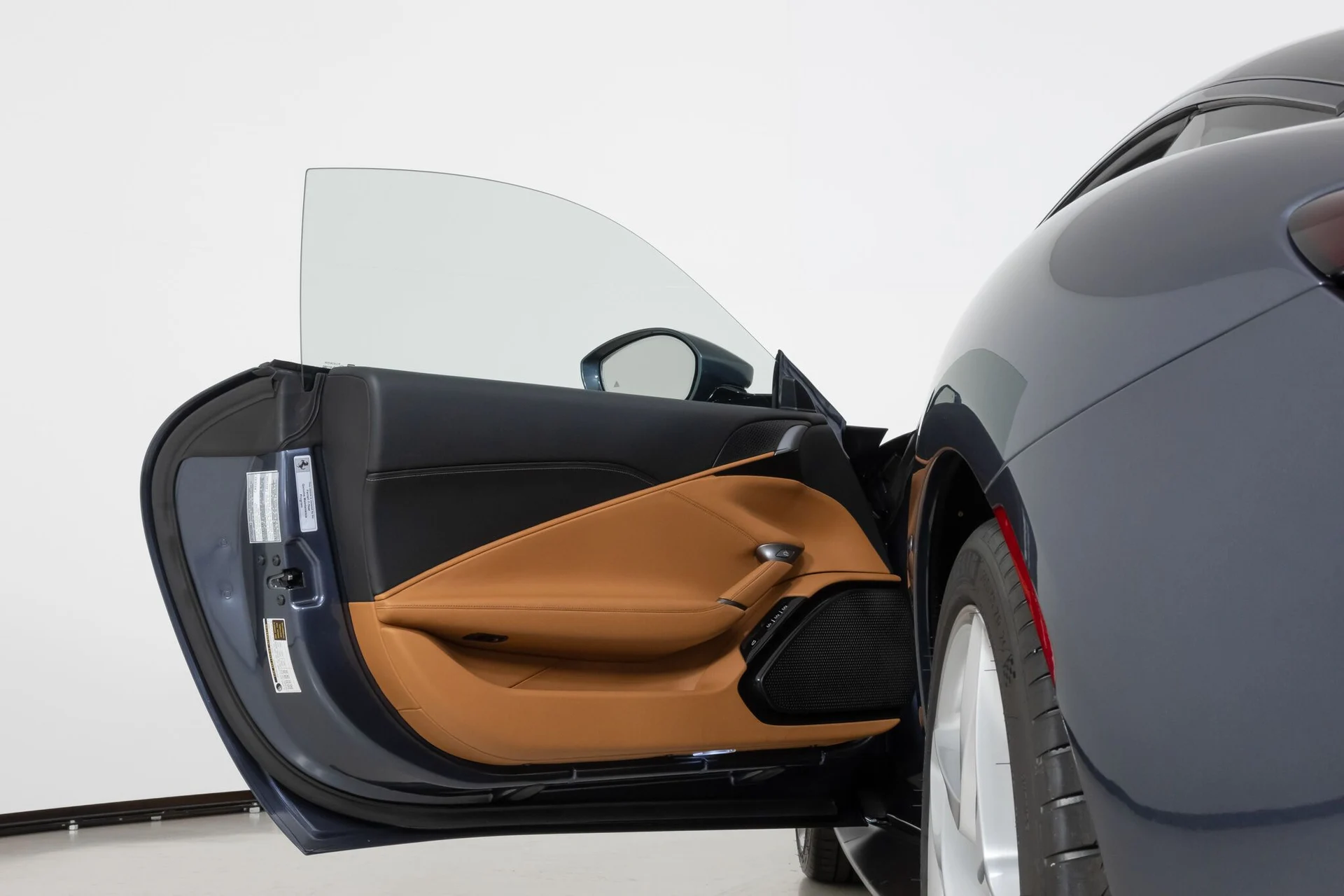 mph027_648160174_ff33e8bd489fe4e457d9648dbd5627bf_8ca0181b6c