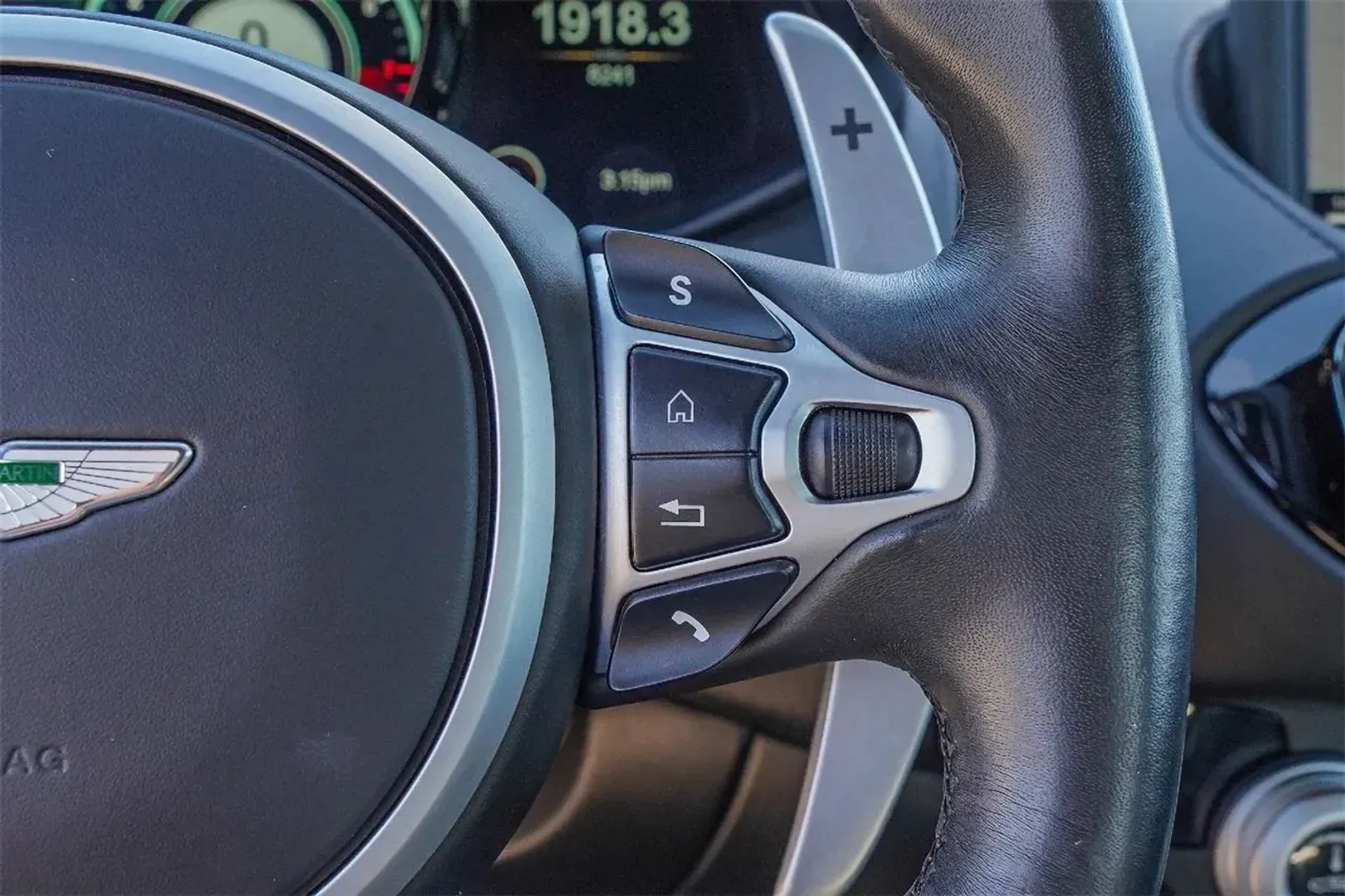 mph027_659199798_9444b3fade2546cd9a0dd58b05669224_abb93532da