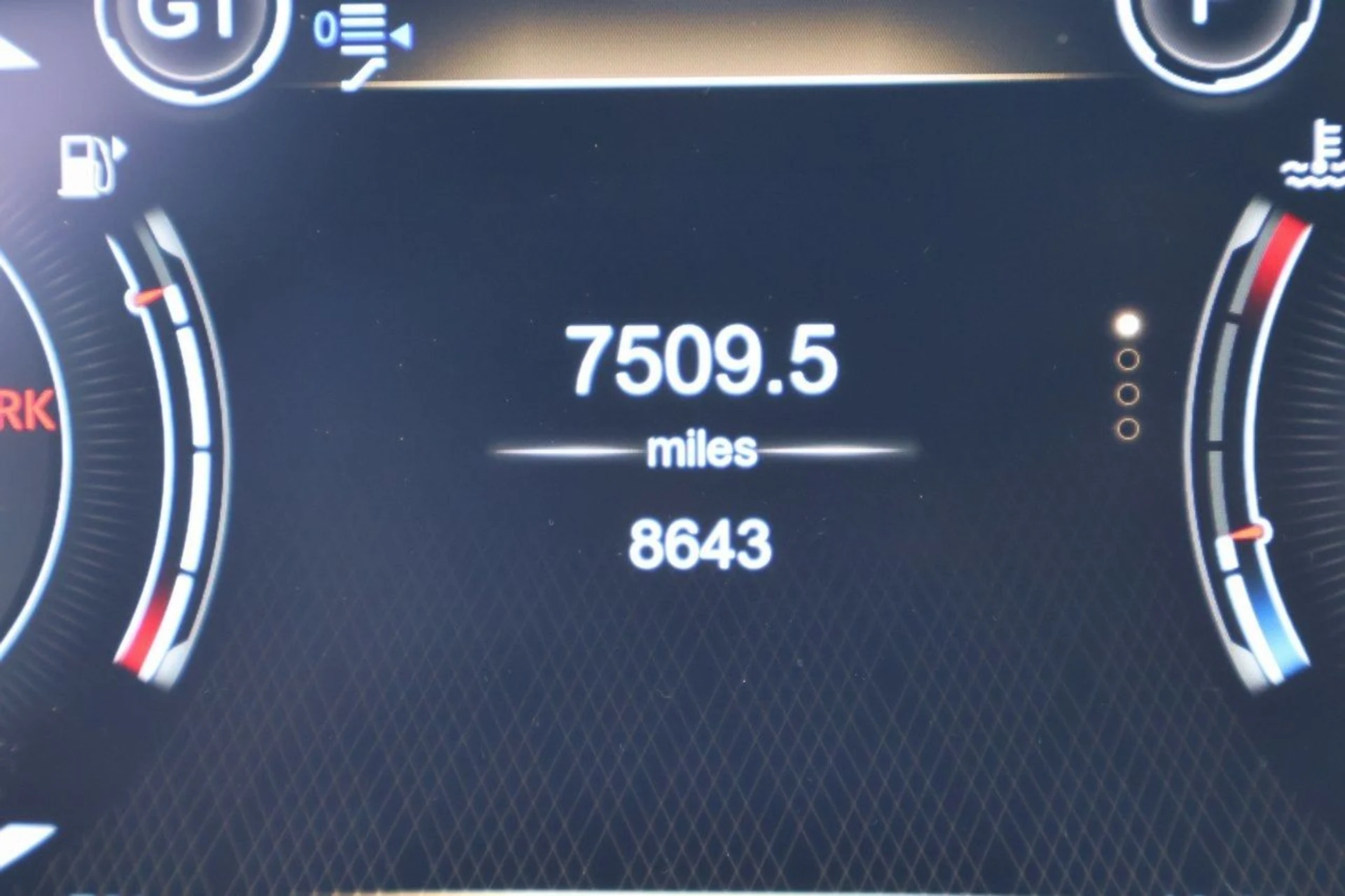 mph027_65965468_28_ca94325591