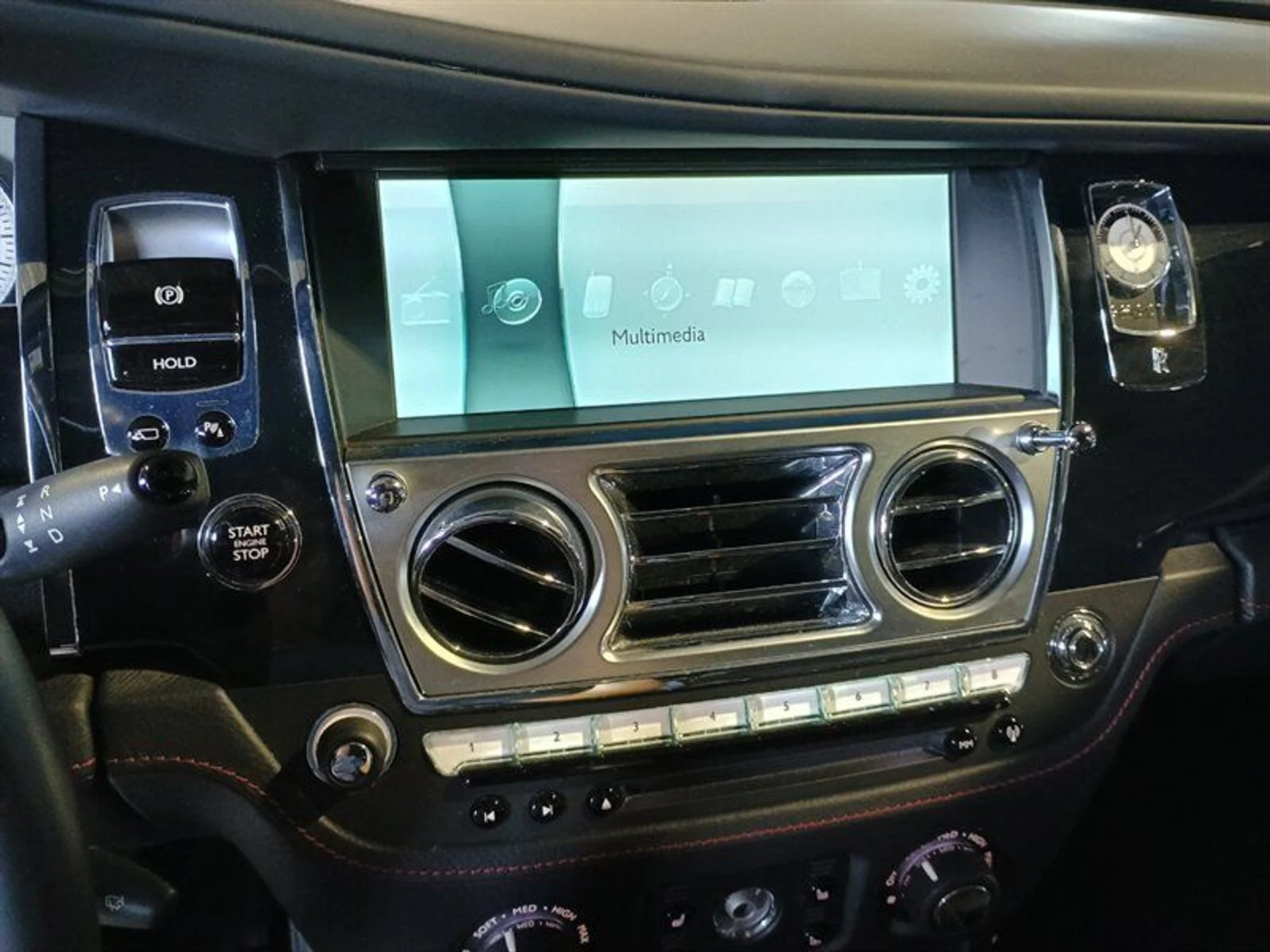 mph027_66432360_56c0ceaace_800_298aa4071b