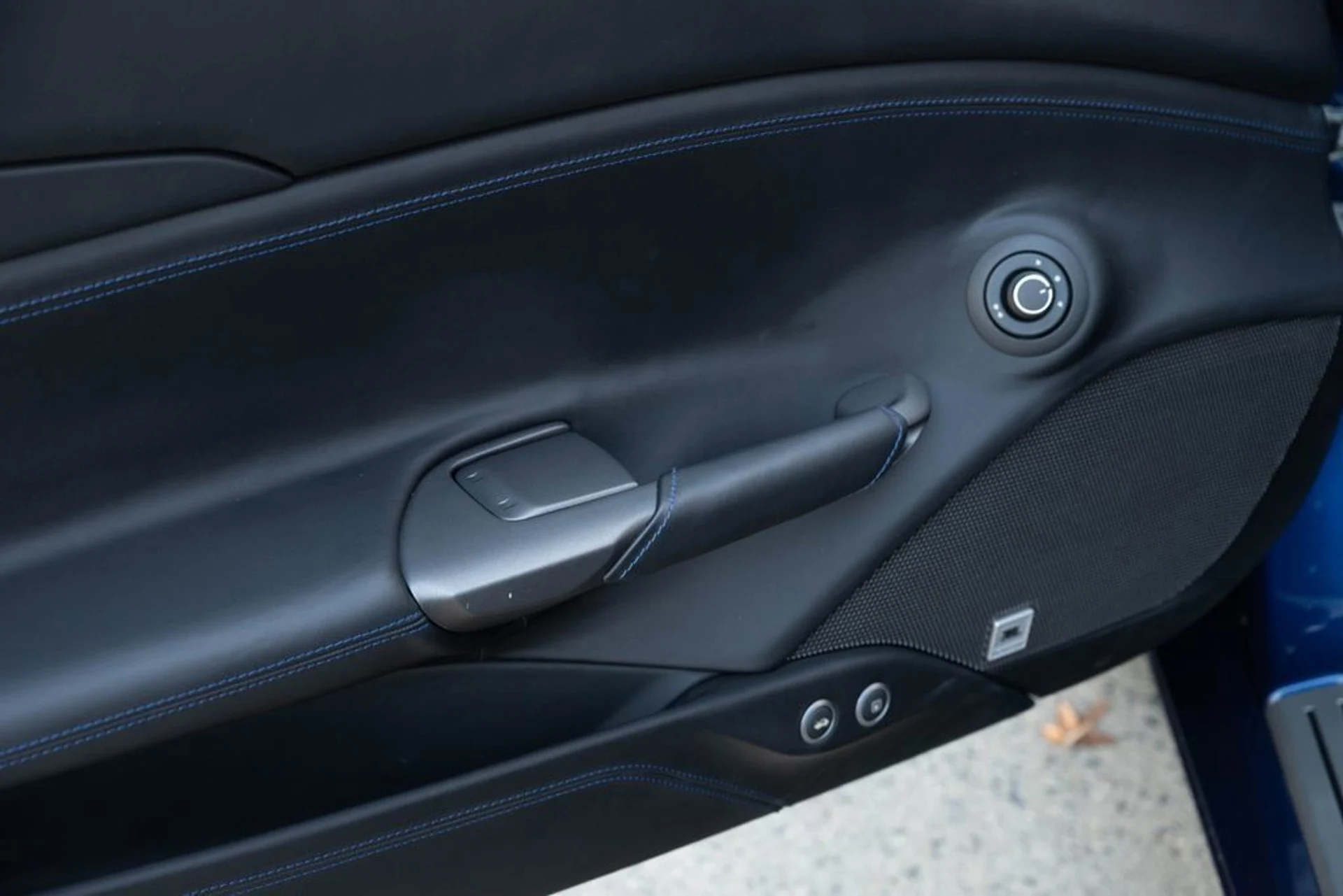 mph027_66846405_0afedf957f6941668ebf80b7f8968cd1_456a534471