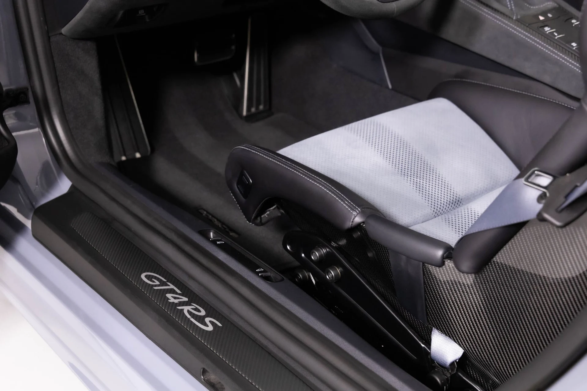 mph027_673996670_b8f6826777bc4c24b726ebba081588f1_1ab635e9fa