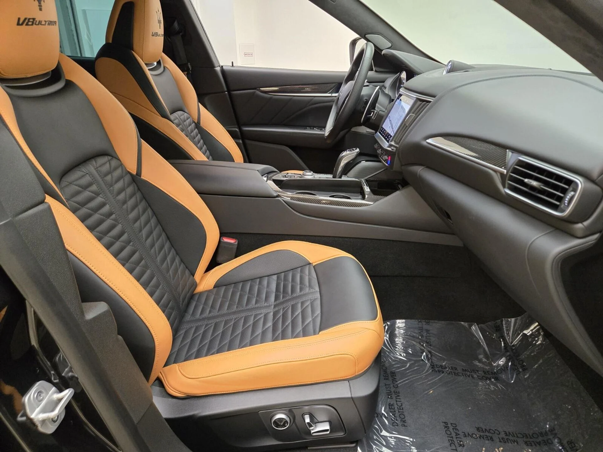 mph027_675165618_Used_2024_Maserati_Levante_Trofeo_1782453364_1750c2b927