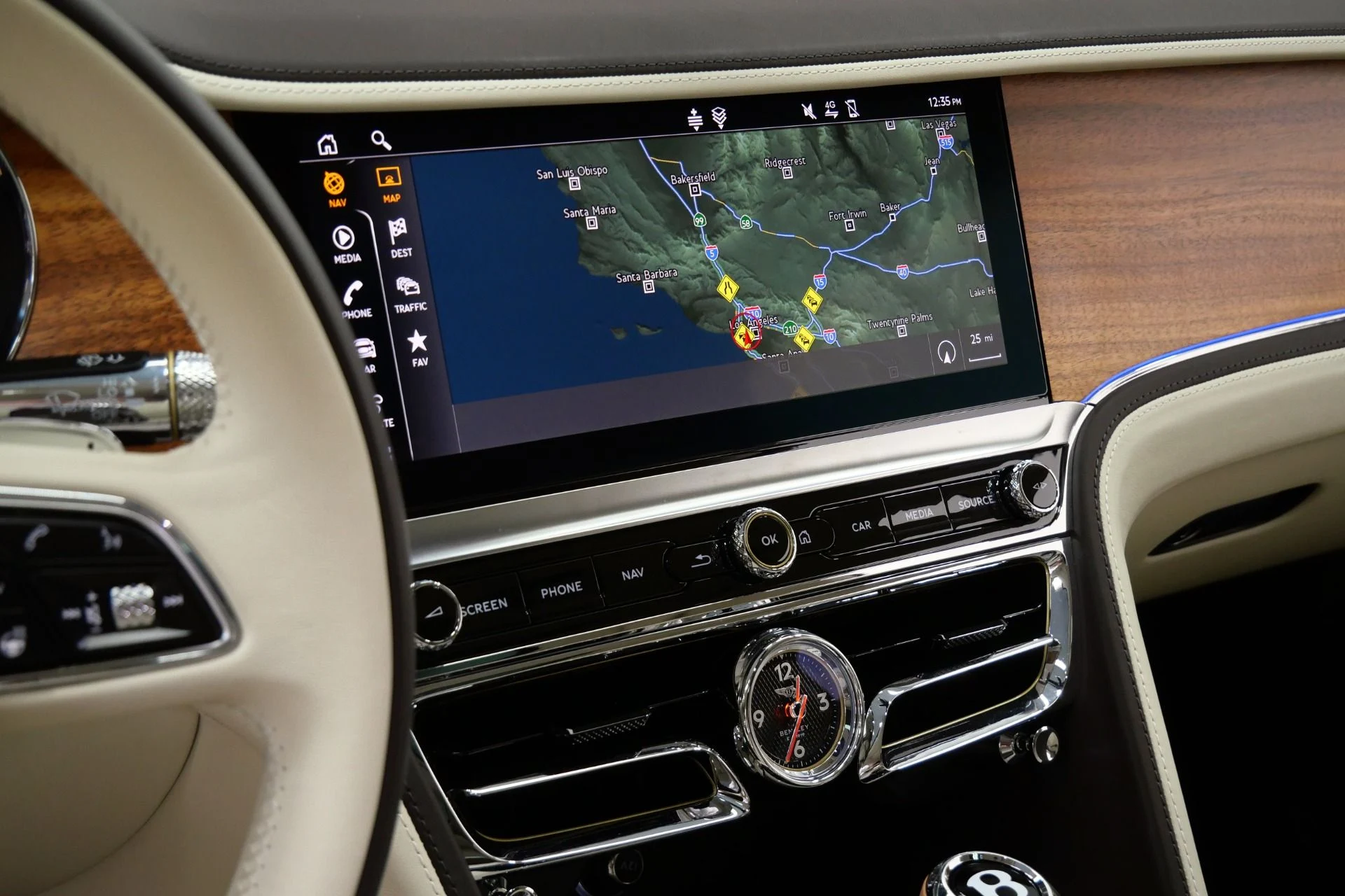 mph027_675461010_Used_2022_Bentley_Flying_Spur_Hybrid_Odyssean_Edition_266_K_MSRP_Sustainable_Interior_Trim_1770409393_c3daf2065c