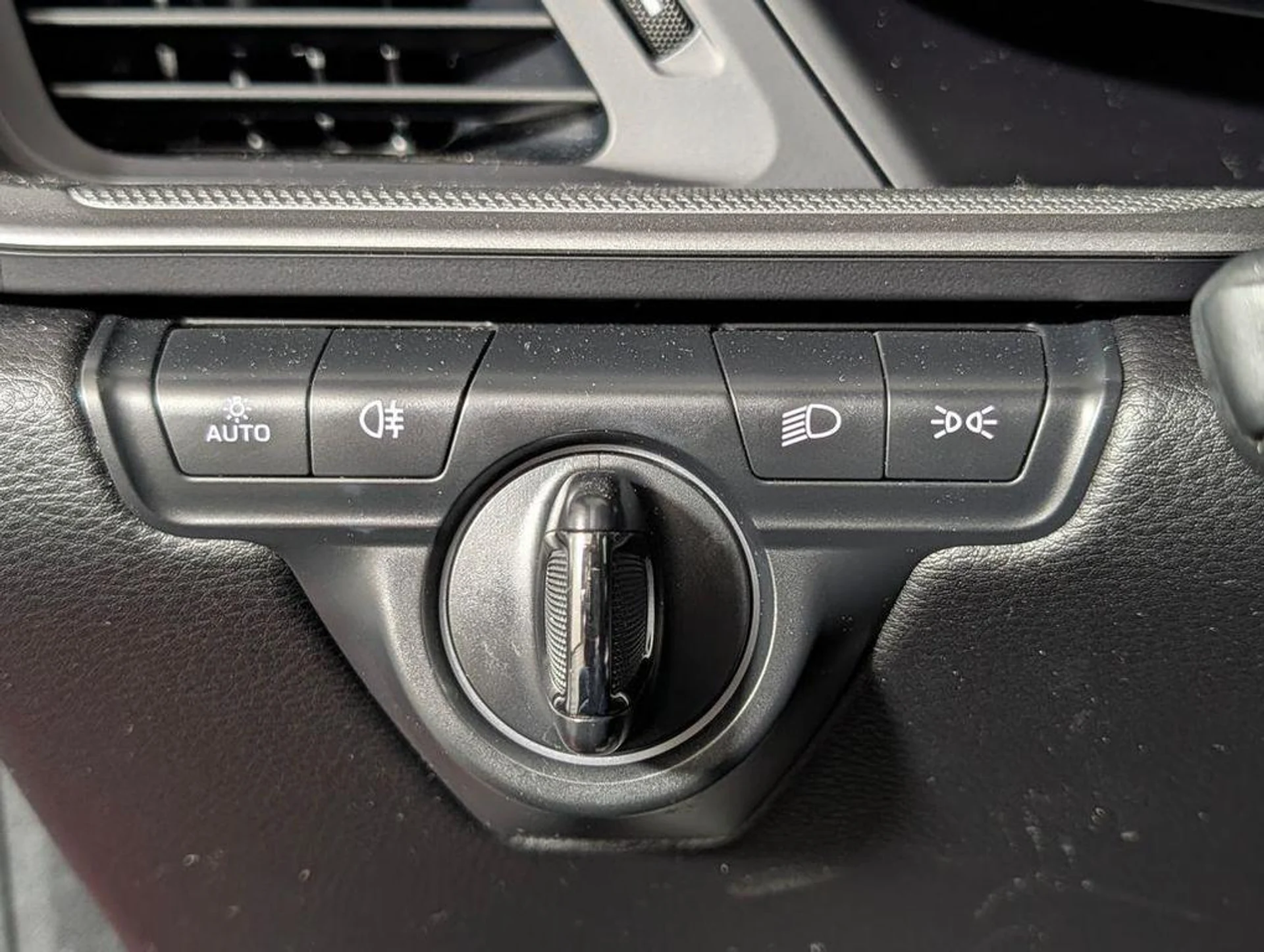 mph027_694746656_C_Ol_PA_Cx_Ty_Yf_Gl_C_Is8_E8_We_Q7_GRA_54ff340d99