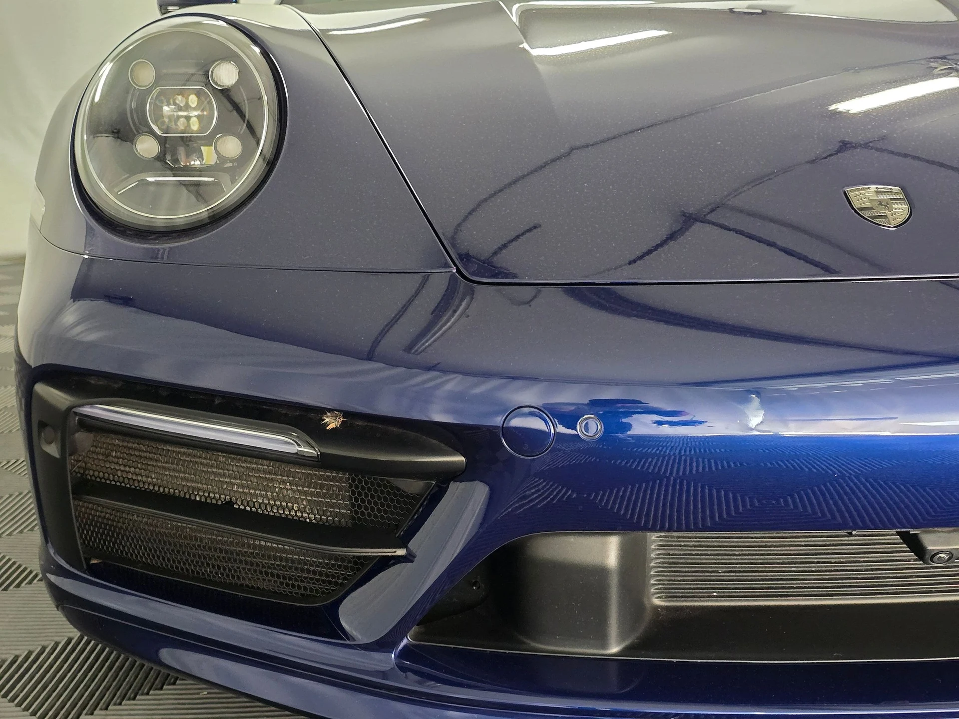 mph027_694882220_8c1e64274bd85ca9464c39174227ddafx_33eb961d07