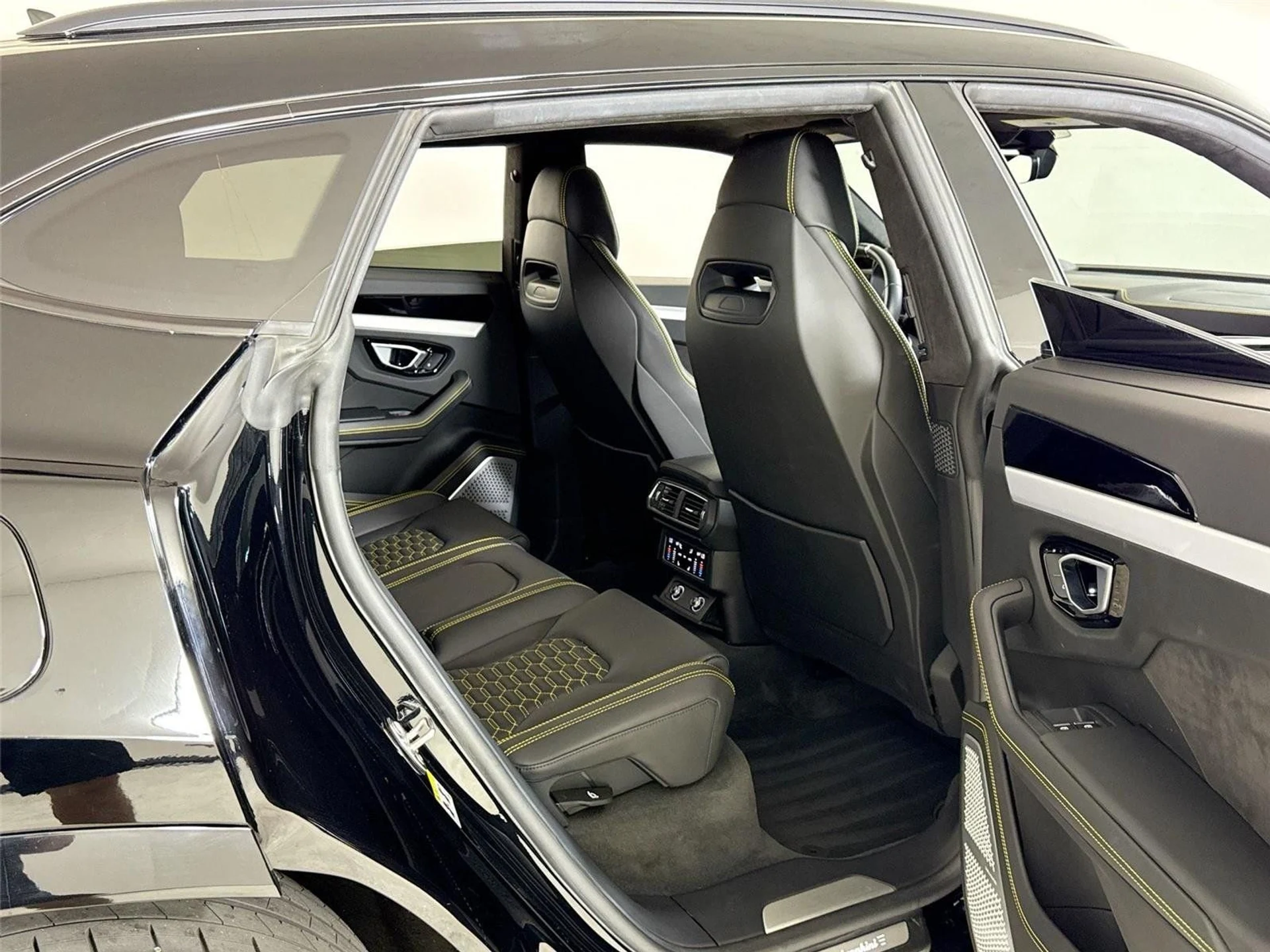 mph027_700133106_287f2d28a528e93a32effb91ec5a545a_2bb665070f