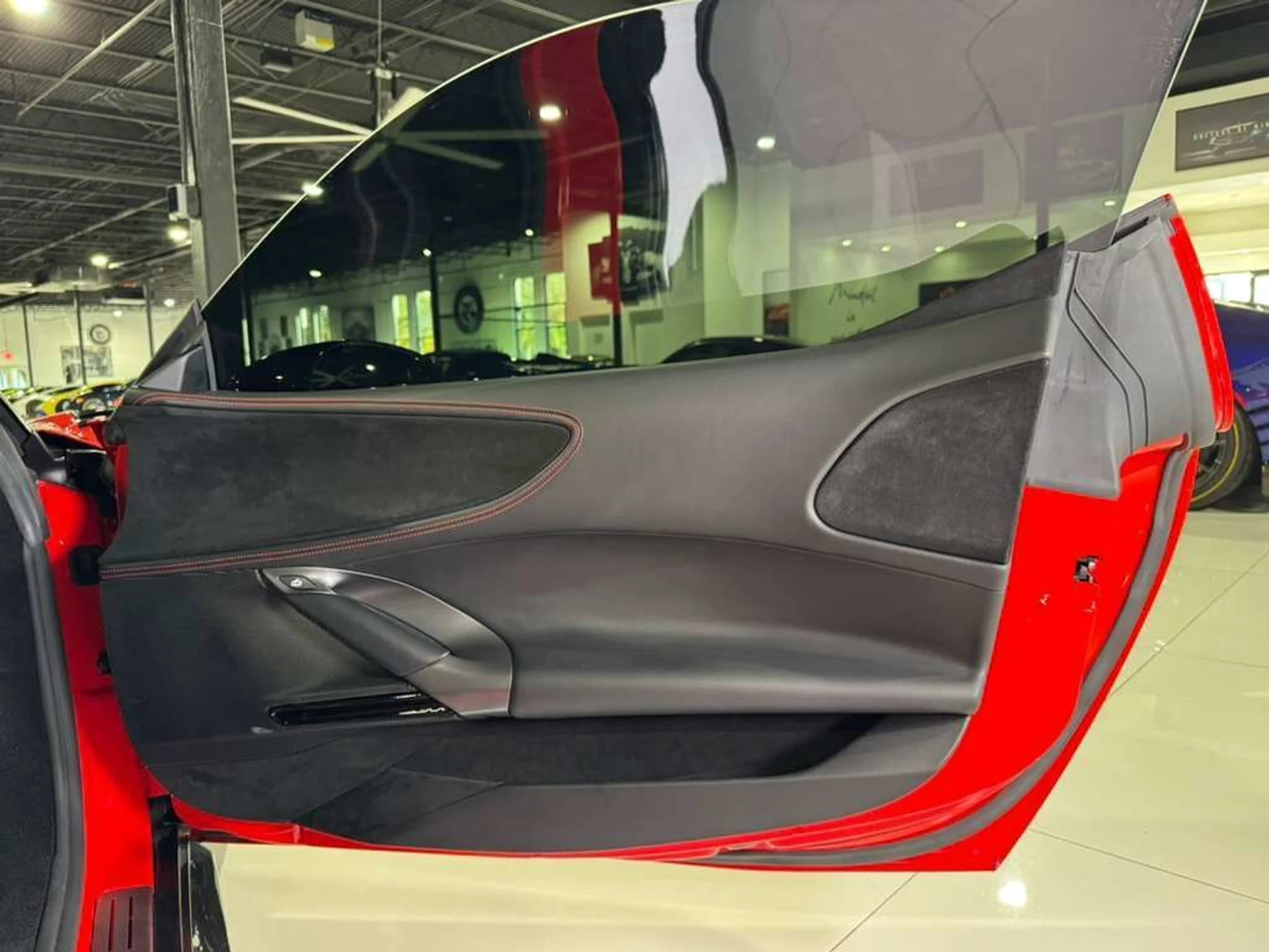 mph027_700598324_e856b1c24bf6d024f2dc2192bb7c87e7_7ec02d4521