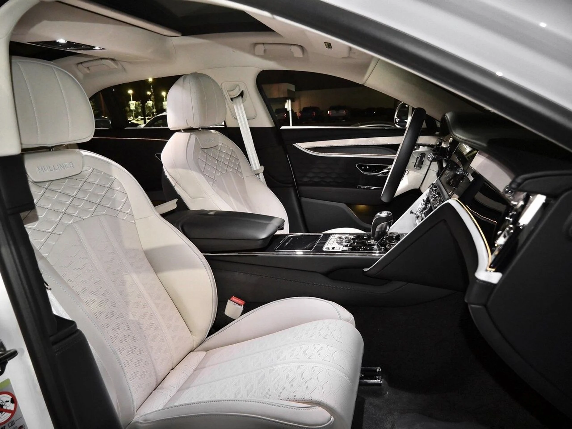 mph027_708407634_0417f68145a8e900b12d3e21211b9b2dx_0922a01d1e