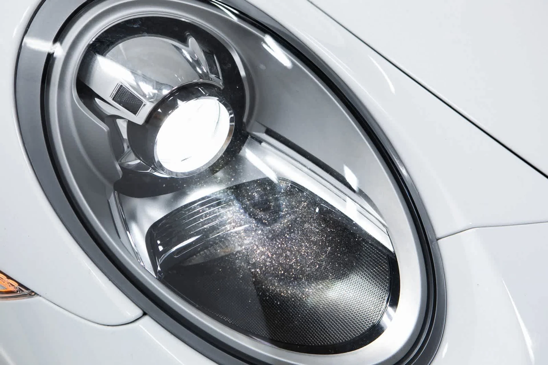 mph027_715529806_fbf3409eddac433dafec5d98f1898abax_275ff10ac0