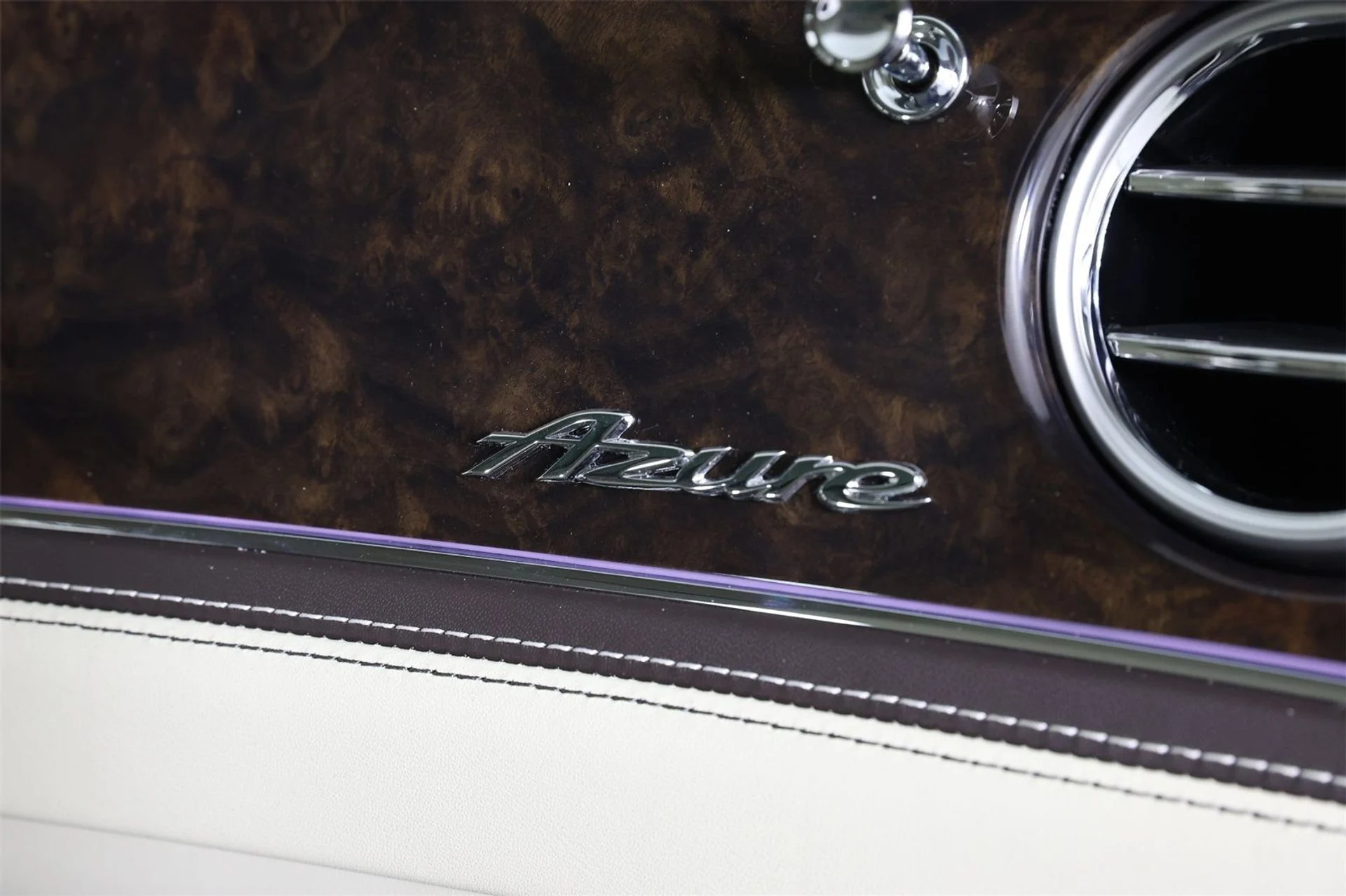 mph027_716964537_23ec2308597381fcbdd60025b248e5a2_52bbbf4d57