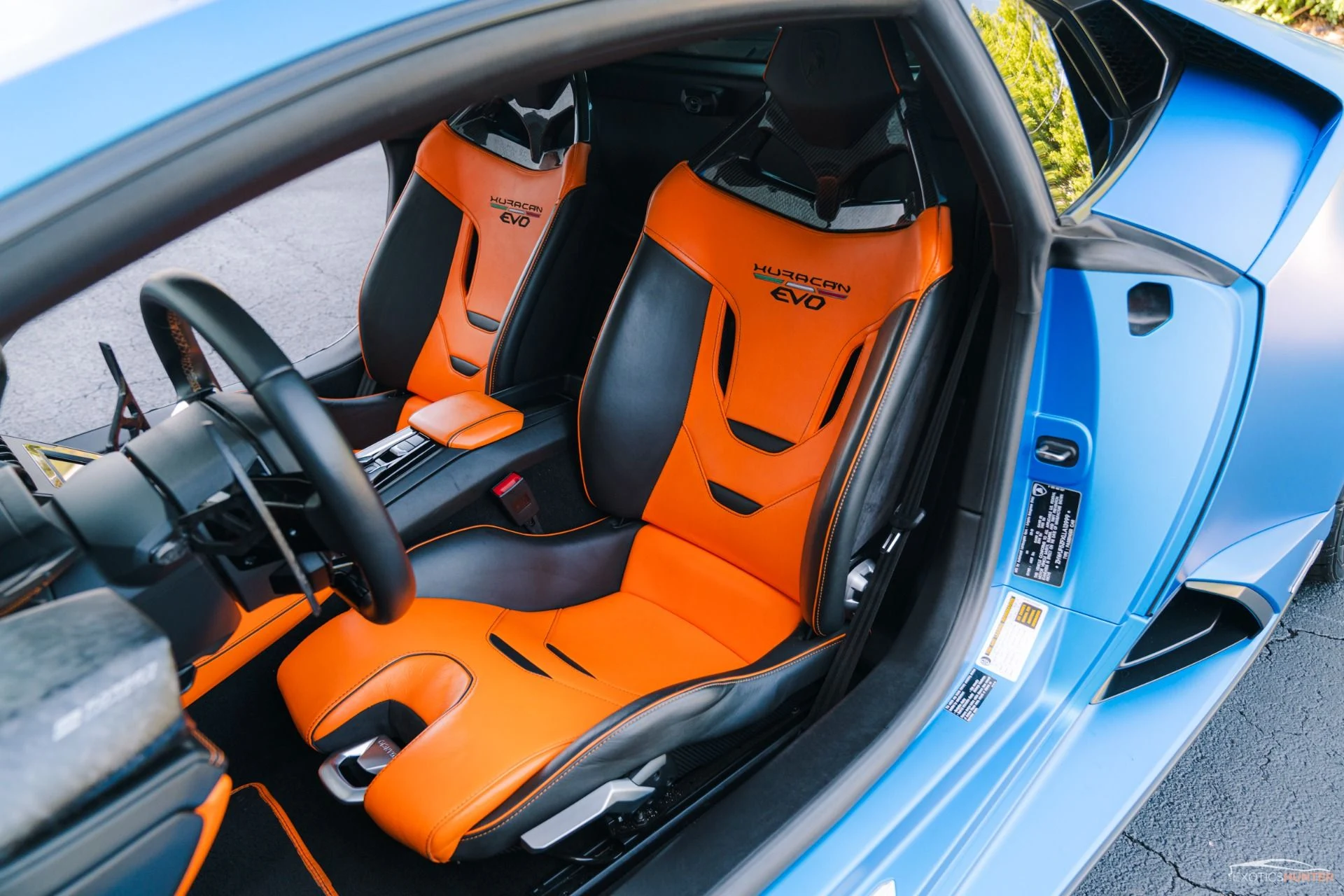mph027_719772620_Used_2020_Lamborghini_Huracan_EVO_Blu_Aegeus_Matte_Paint_w_Orange_Leather_Sensonum_Audio_1781046244_1c429eb68a