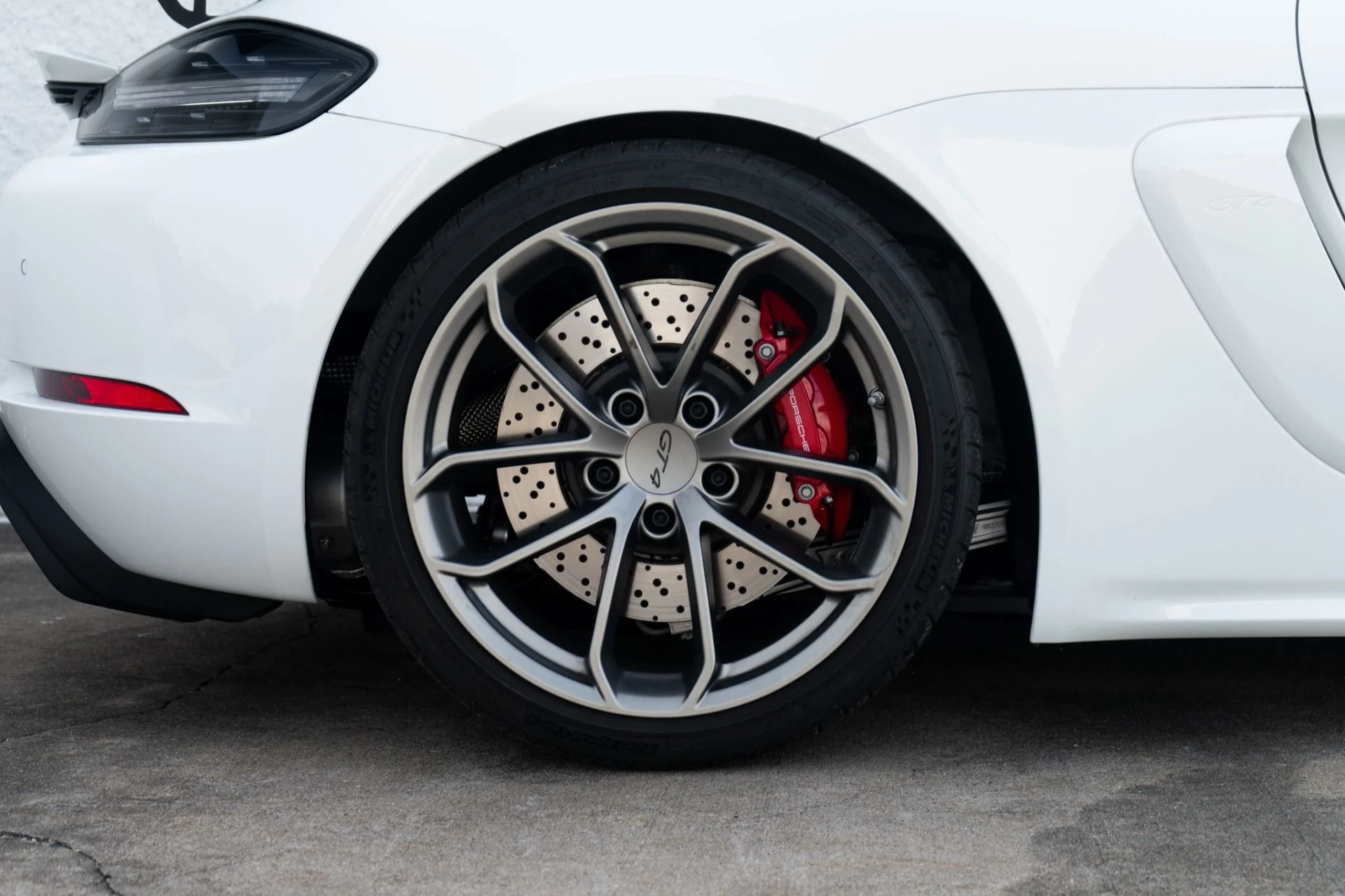 mph027_723745650_Used_2022_Porsche_718_Cayman_GT_4_1773698341_9a61cedfb0