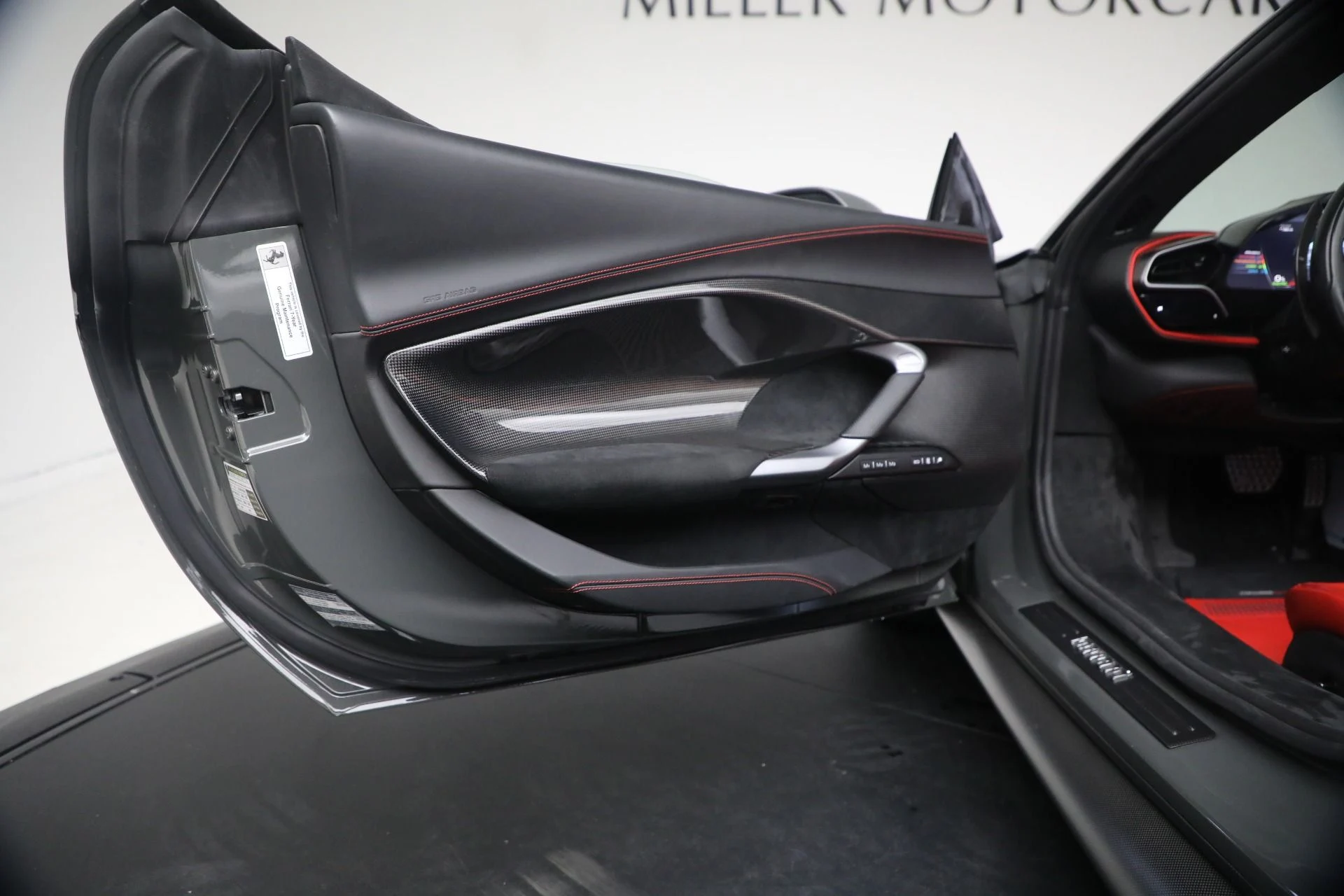 mph027_733600440_Used_2023_Ferrari_296_GTS_1776284808_e375dc922a