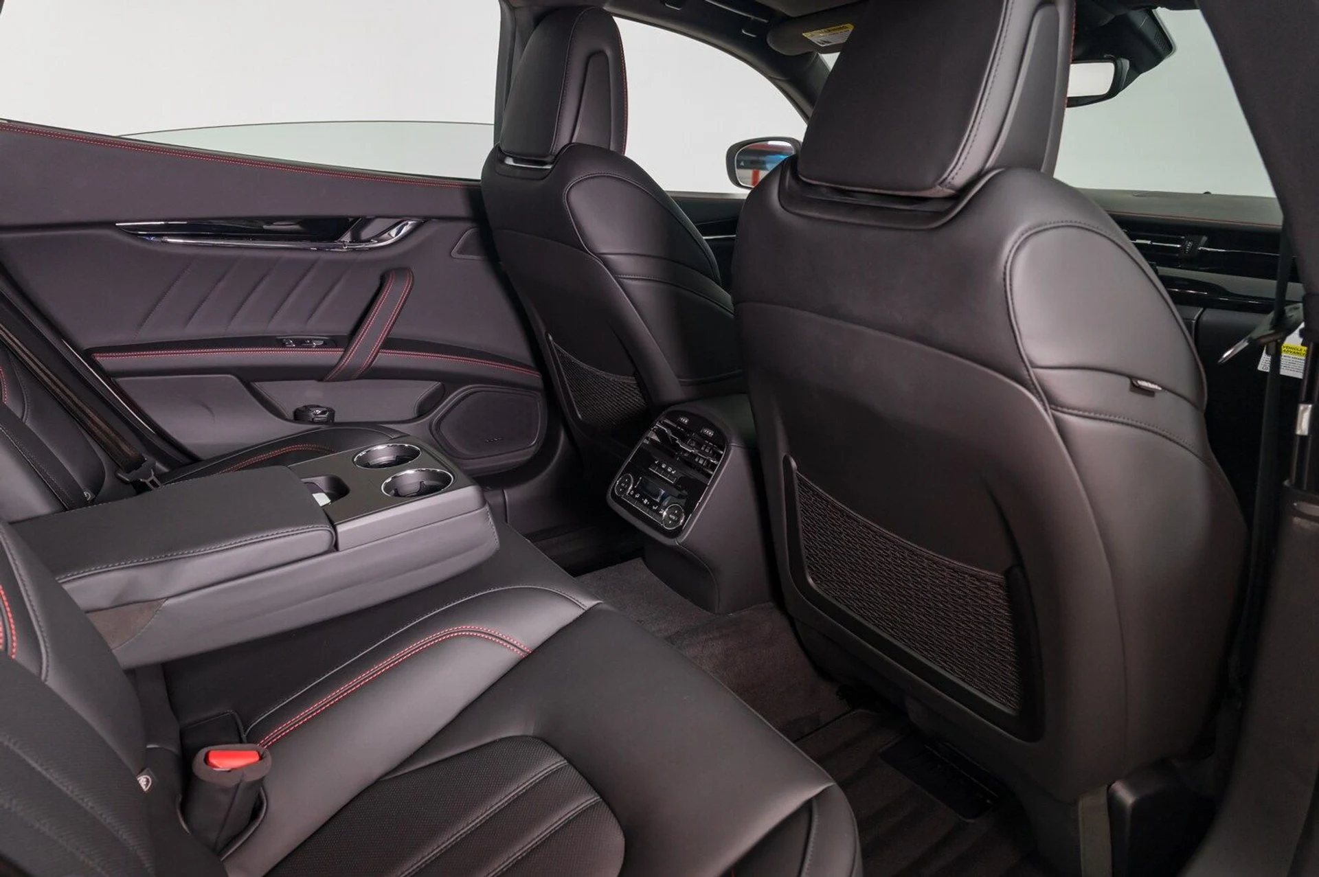 mph027_744457815_d6a66565af6345a3a427d7b63a902668_a59f2616d4