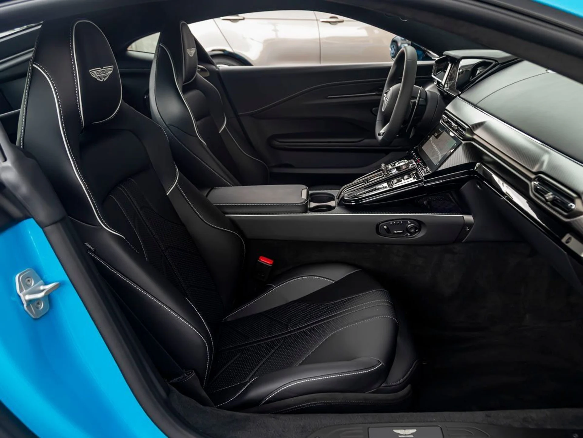 mph027_756796256_28_b93e7aa87f