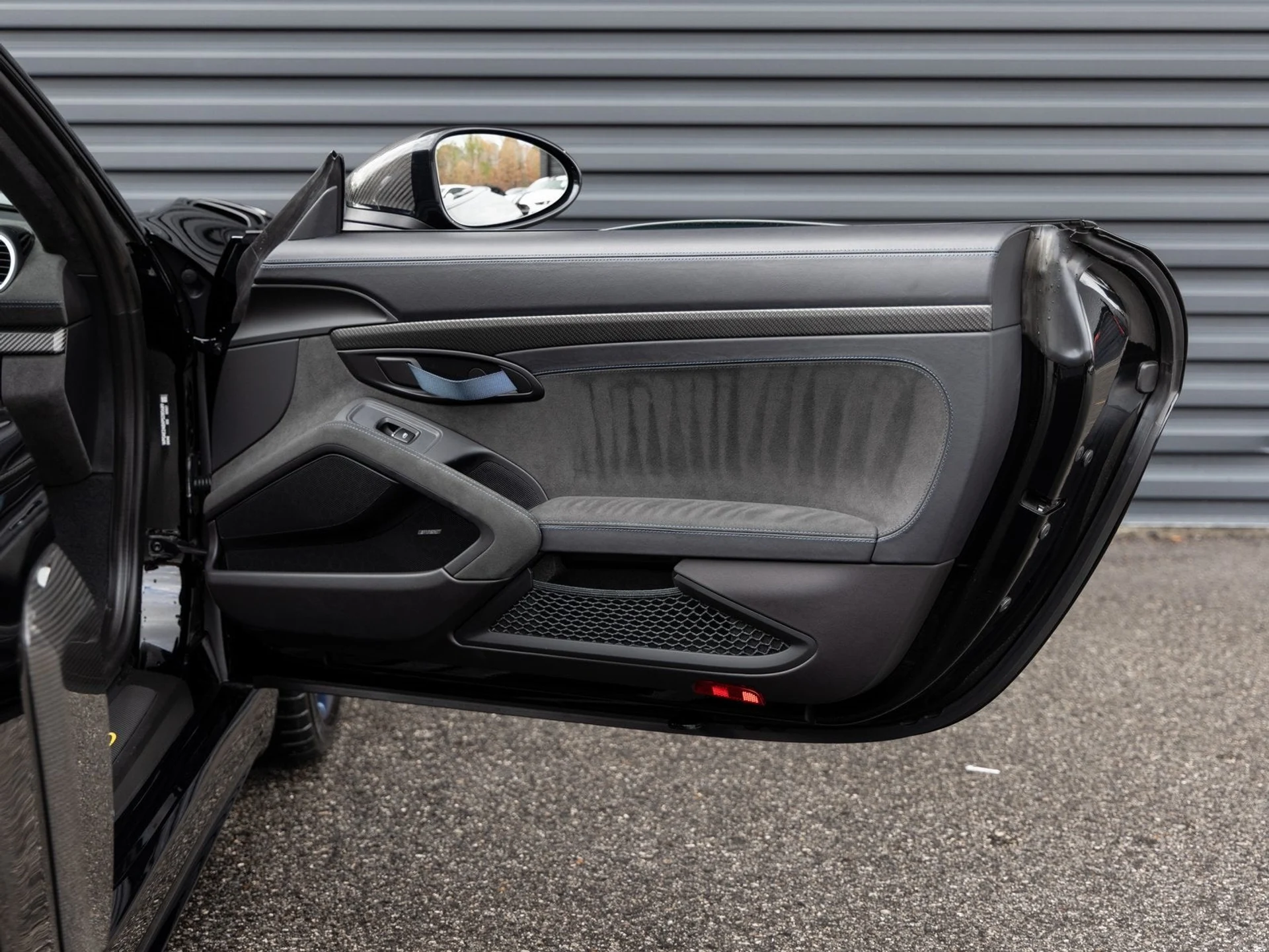 mph027_75920132_28_bb125e1681