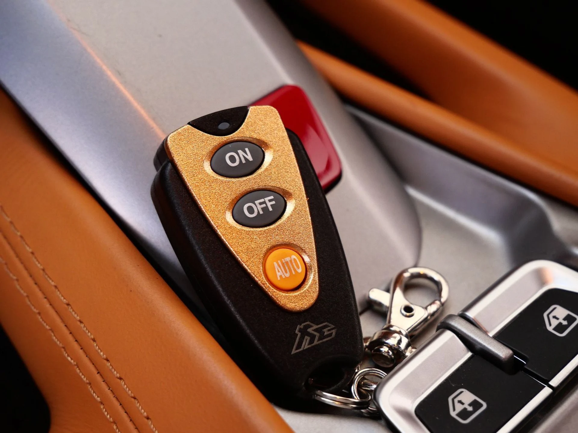 mph027_767469945_2be1e7dba65a8be85a384b14cb8d014bx_f798ee033c