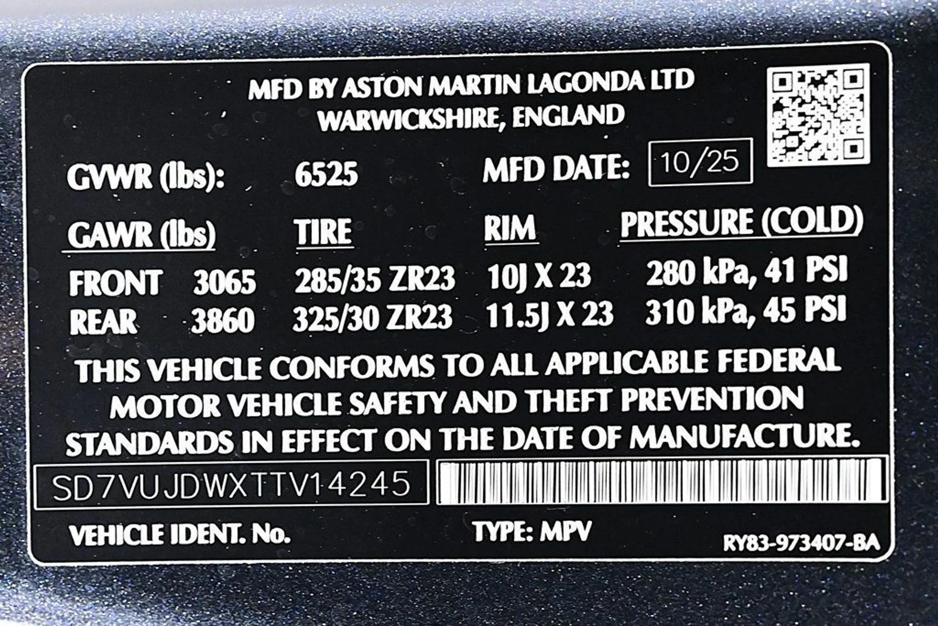 mph027_768317249_new_2026_aston_martin_dbx_707awd_11350_22972758_28_1024_2eaec4c821