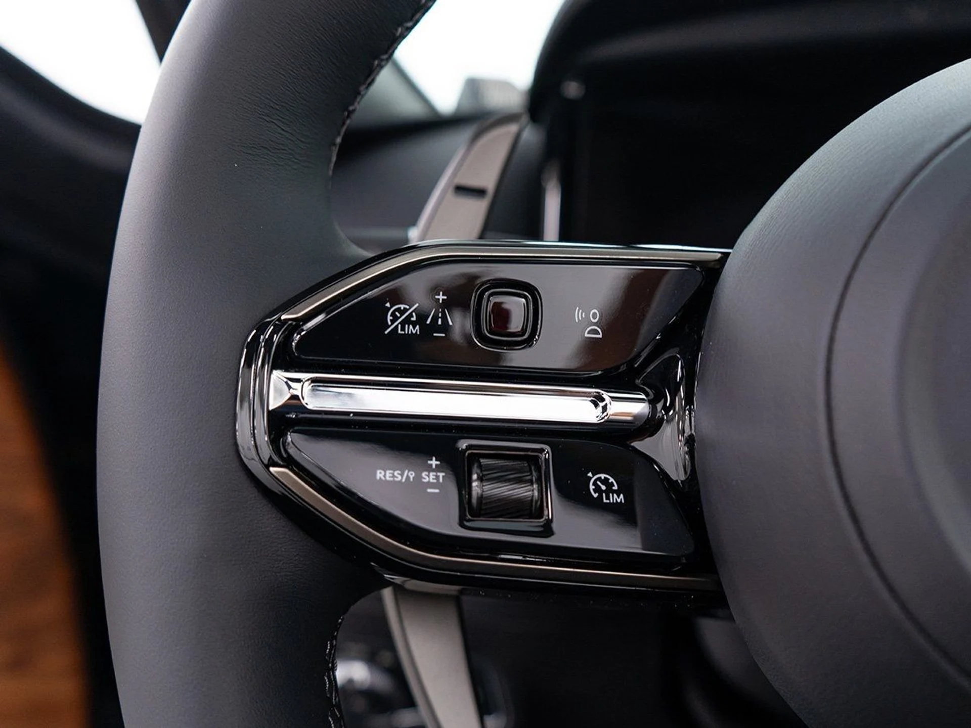 mph027_777144556_ca3c3750277cd7137adc9a32cc2166ee_9a9a9072d3