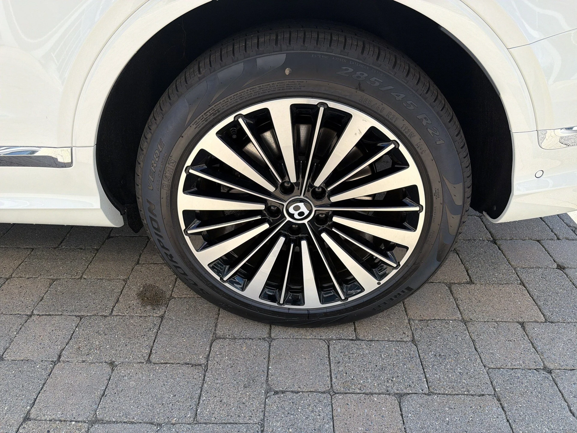 mph027_777846275_6130f697aff340e9c0d264e309cdf3d2x_94e556bafa