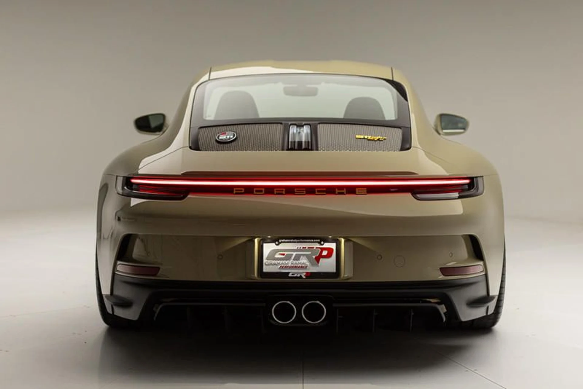 mph027_780979766_9297_CD_27_6_ECC_4_DC_8_BFC_2_4_A5_A0568_AB_9_D_4d5f0b9d2f