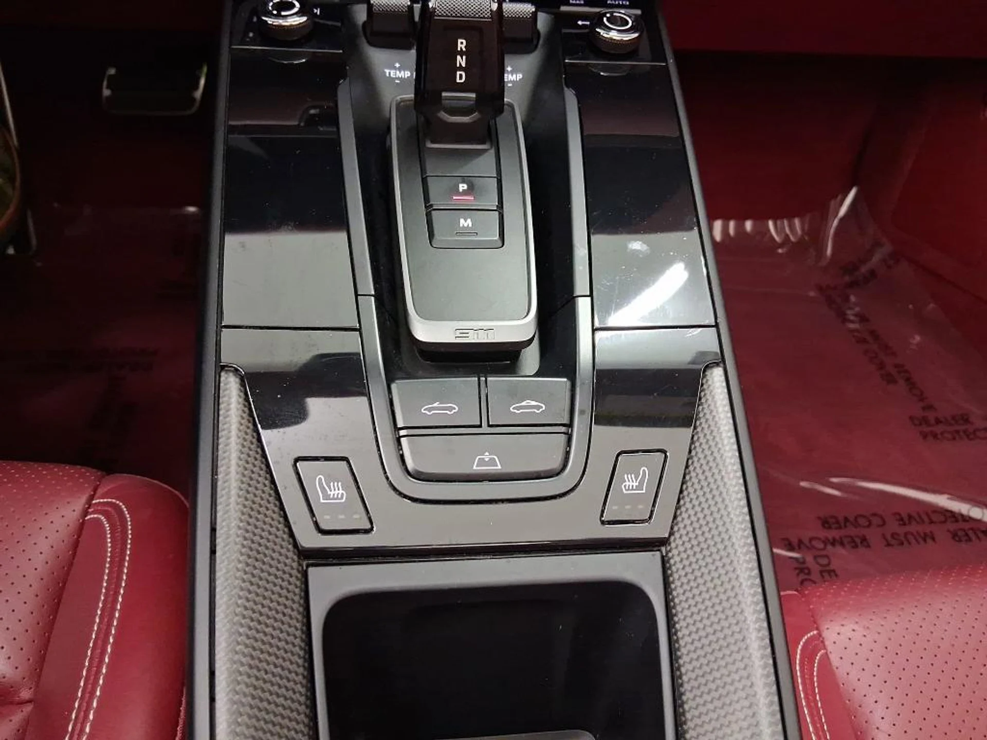 mph027_78124770_CM_Rnrf_I9k74t3j_Yvx3_As_Vfch1g4_25dbc648e1