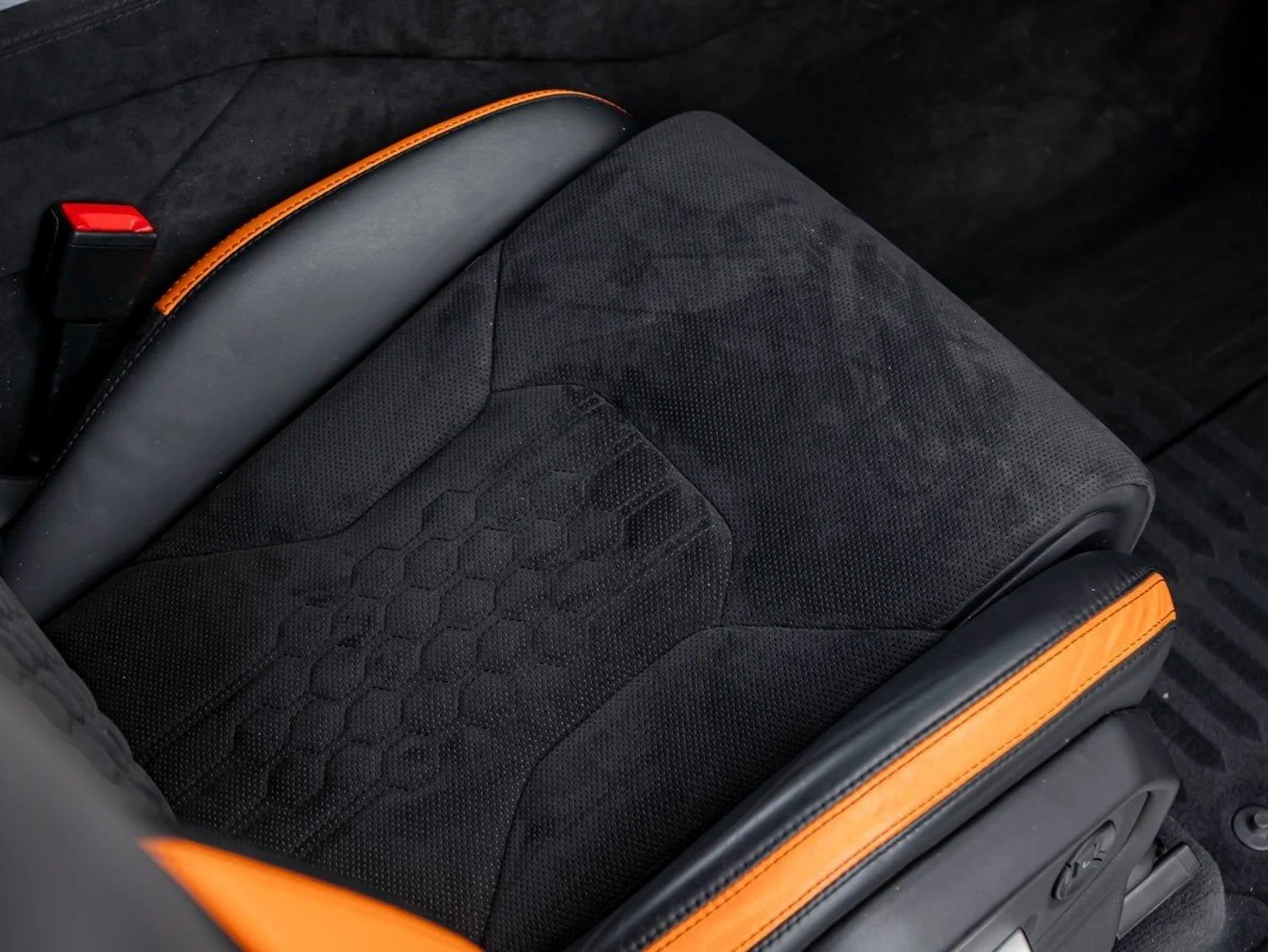 mph027_784256445_28_2f967e9388