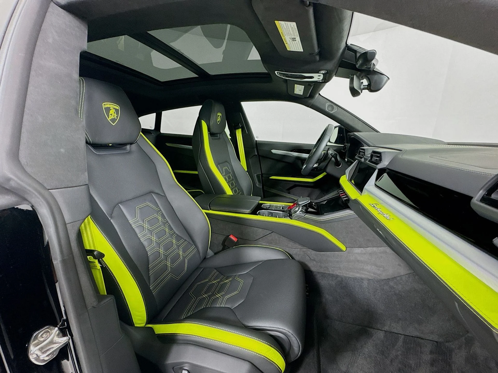 mph027_794427981_94353a2678fbf5badc8d3d86efc27225x_824a092f70