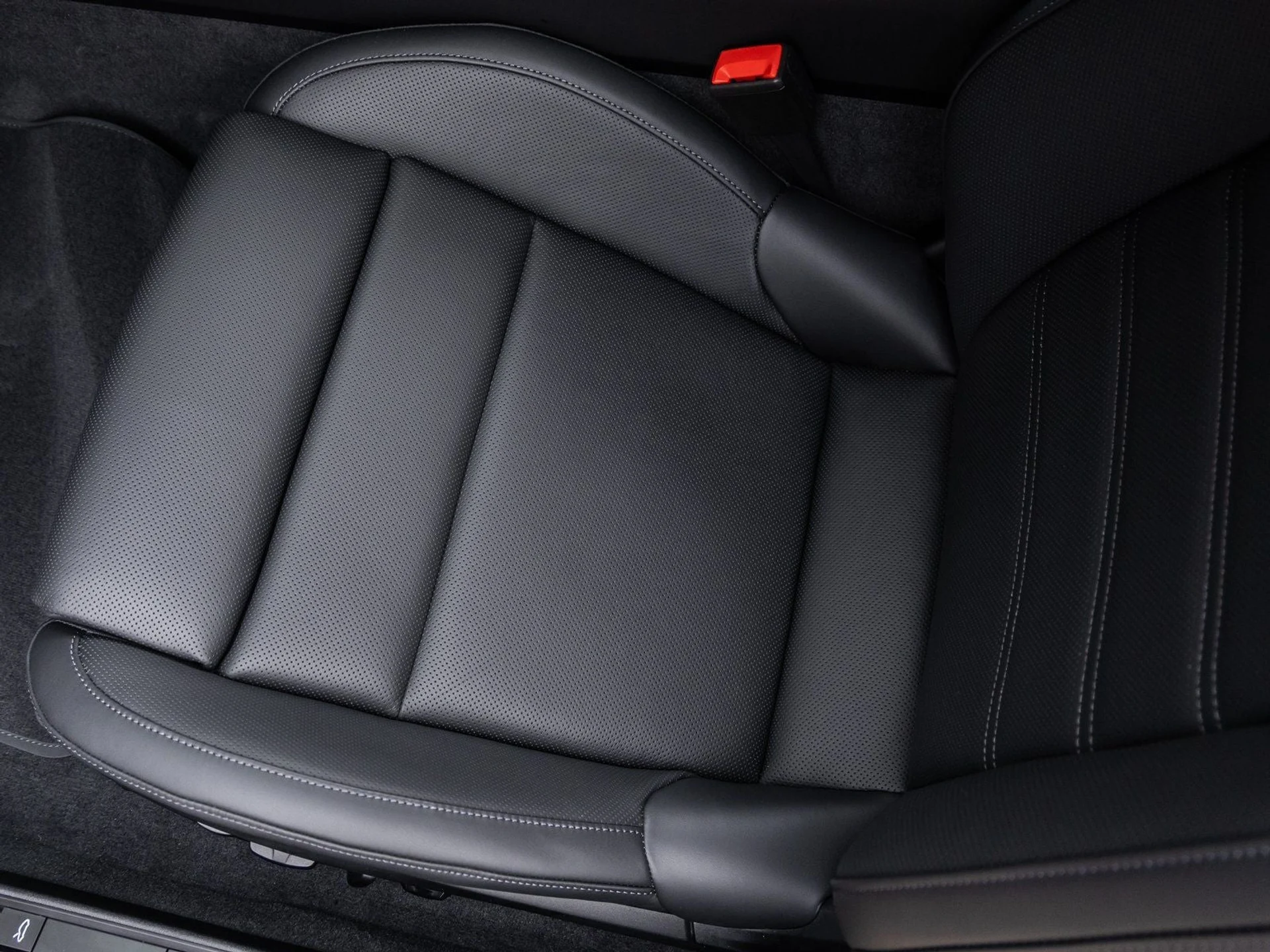 mph027_803035264_28_46de74de3a