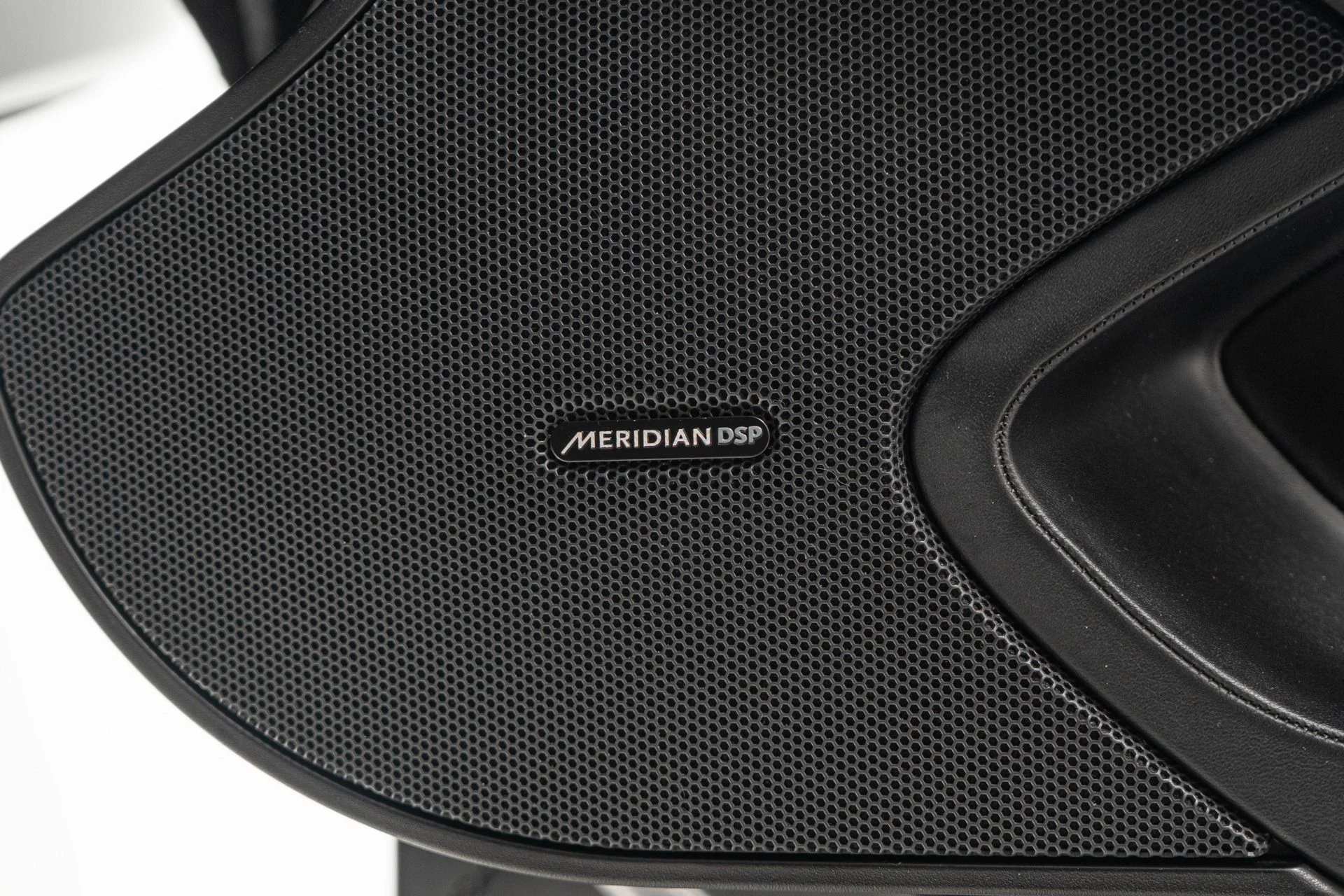 mph027_804488857_Used_2013_Mc_Laren_MP_4_12_C_Spider_Low_Miles_Super_Lightweight_Wheels_Stealth_Pack_1758231288_1aeec21a18