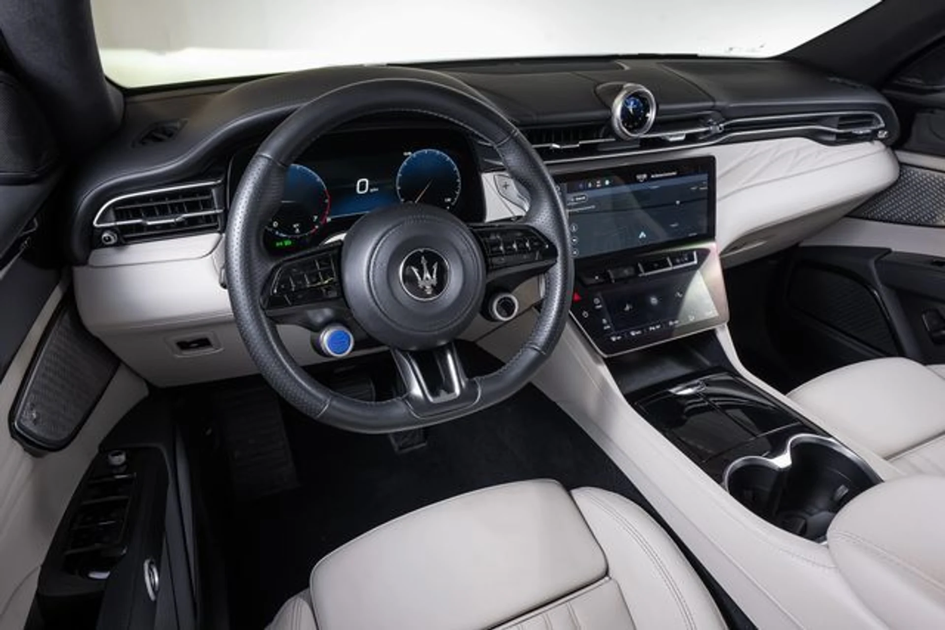 mph027_81918531_4497e1003e21a94c8f8373bb78b2b51bx_cff4521b46