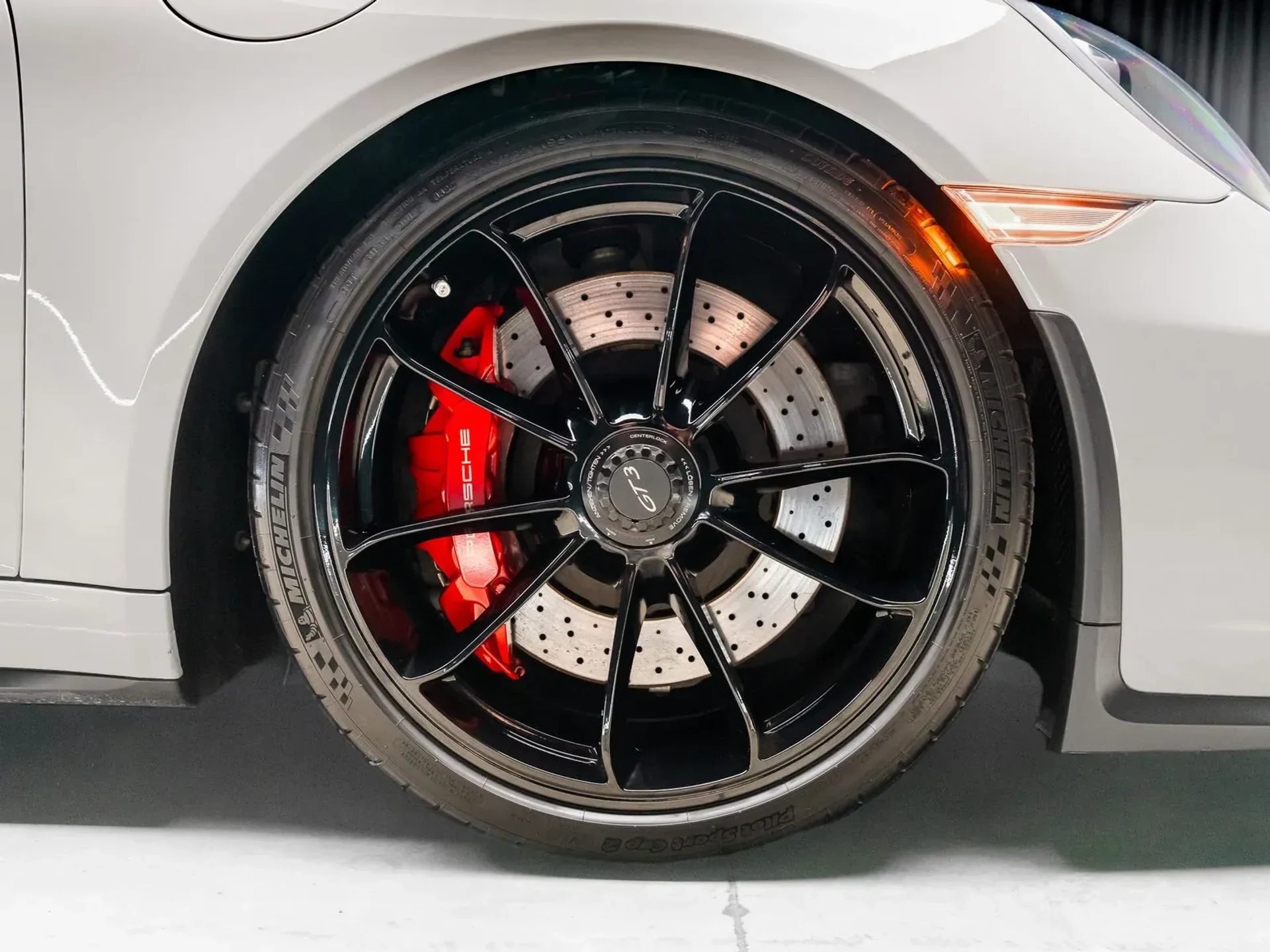 mph027_823026619_29f3e447_1e53_4cd7_8713_59210ea9d8df_664e5124b1