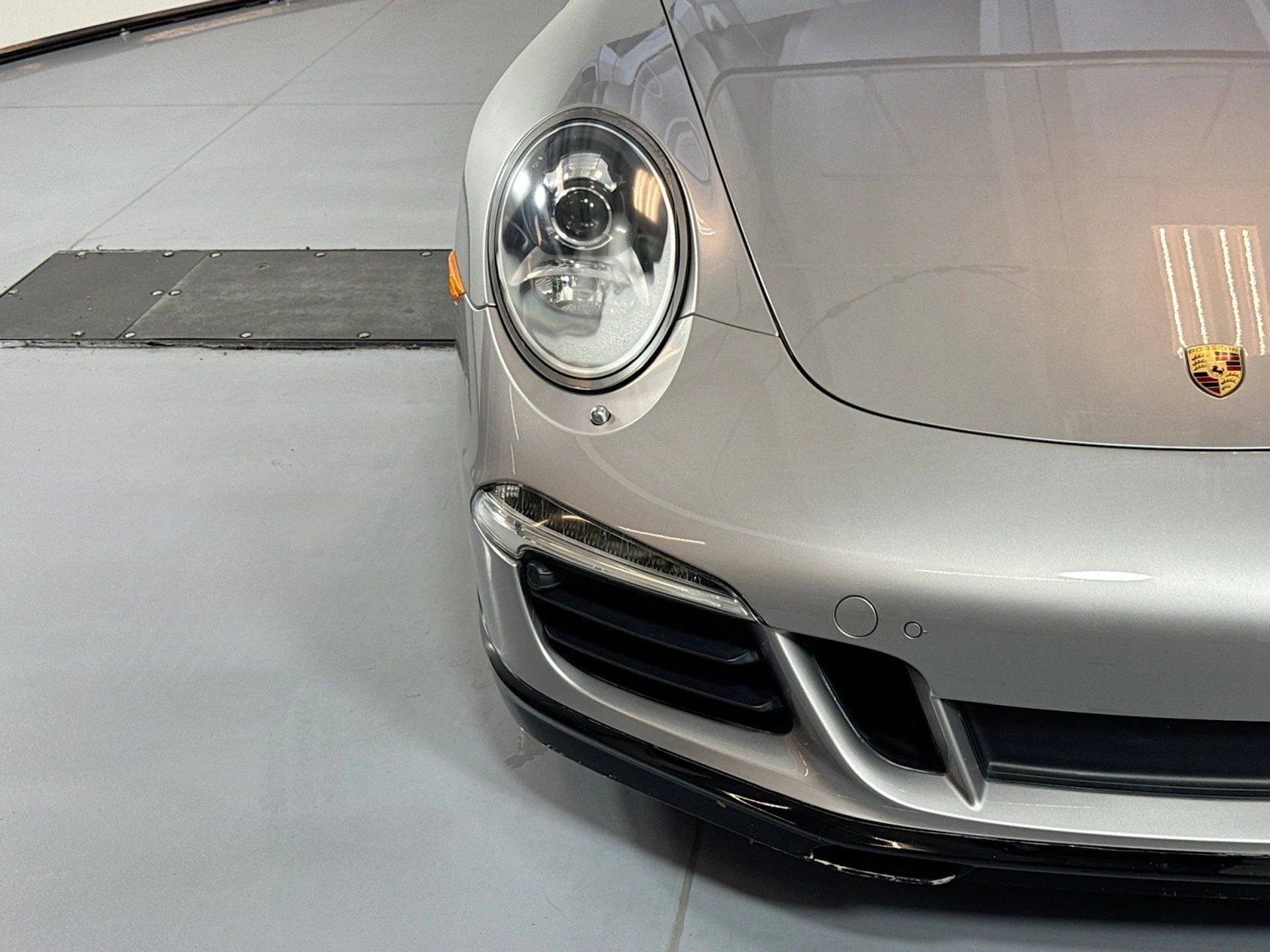 mph027_833232885_a513e95a3c082256cee1a5106acdfb87_11fce81de9