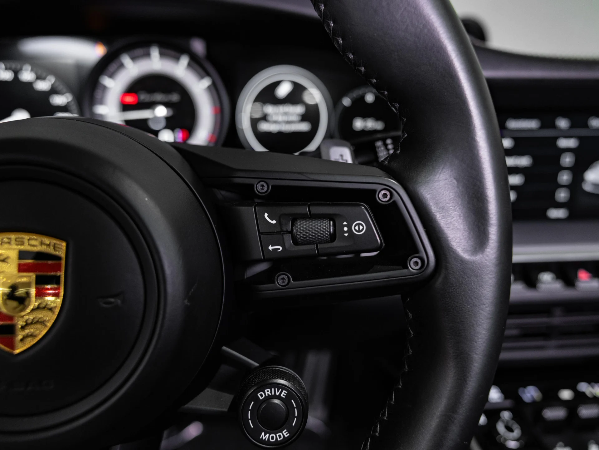 mph027_84432238_106e04a02ee3b3148620c5bc11b098b4_b764d2648f