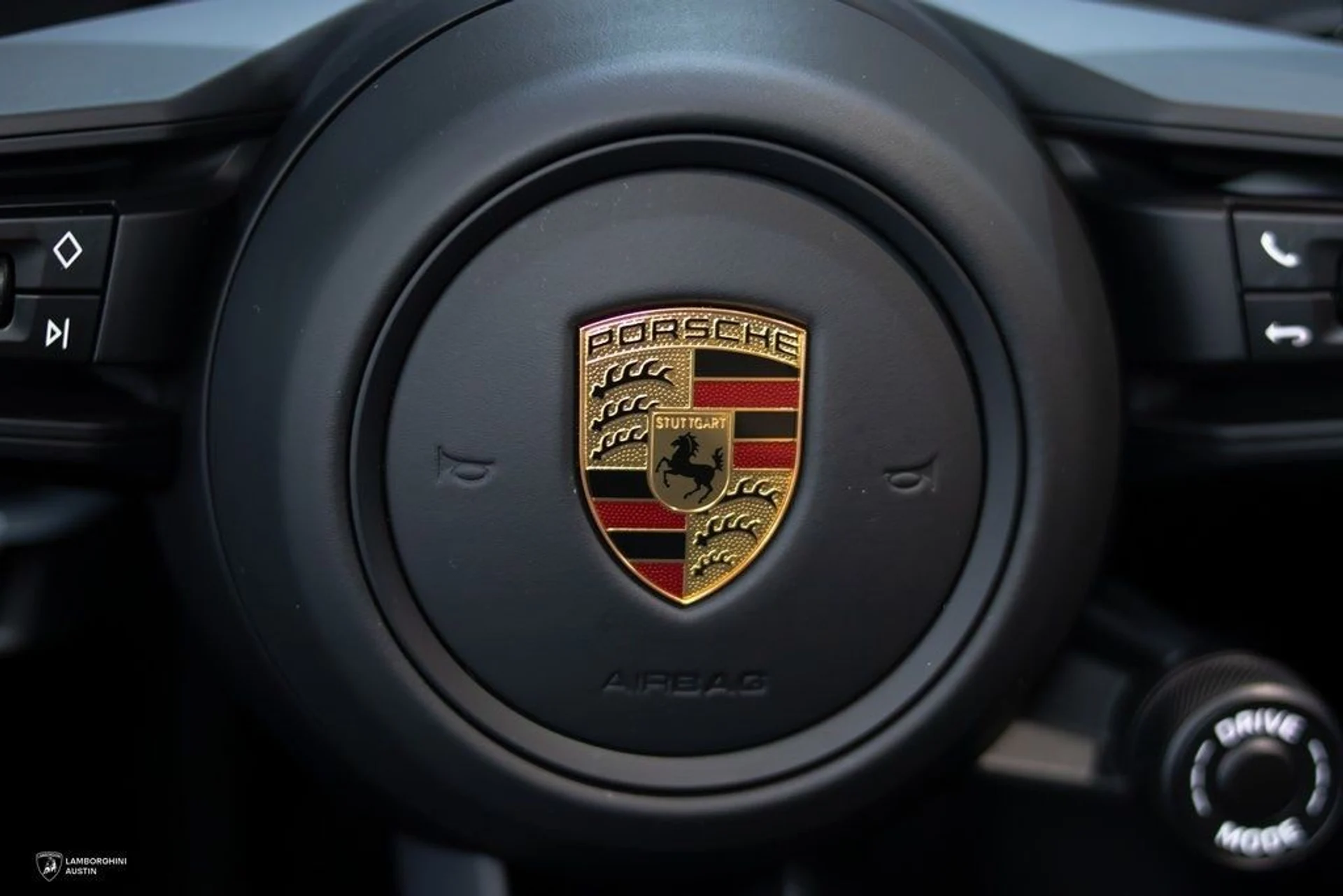 mph027_848832684_0630b927a3fc30b197600f8e776ad6b1x_e59ff27a12